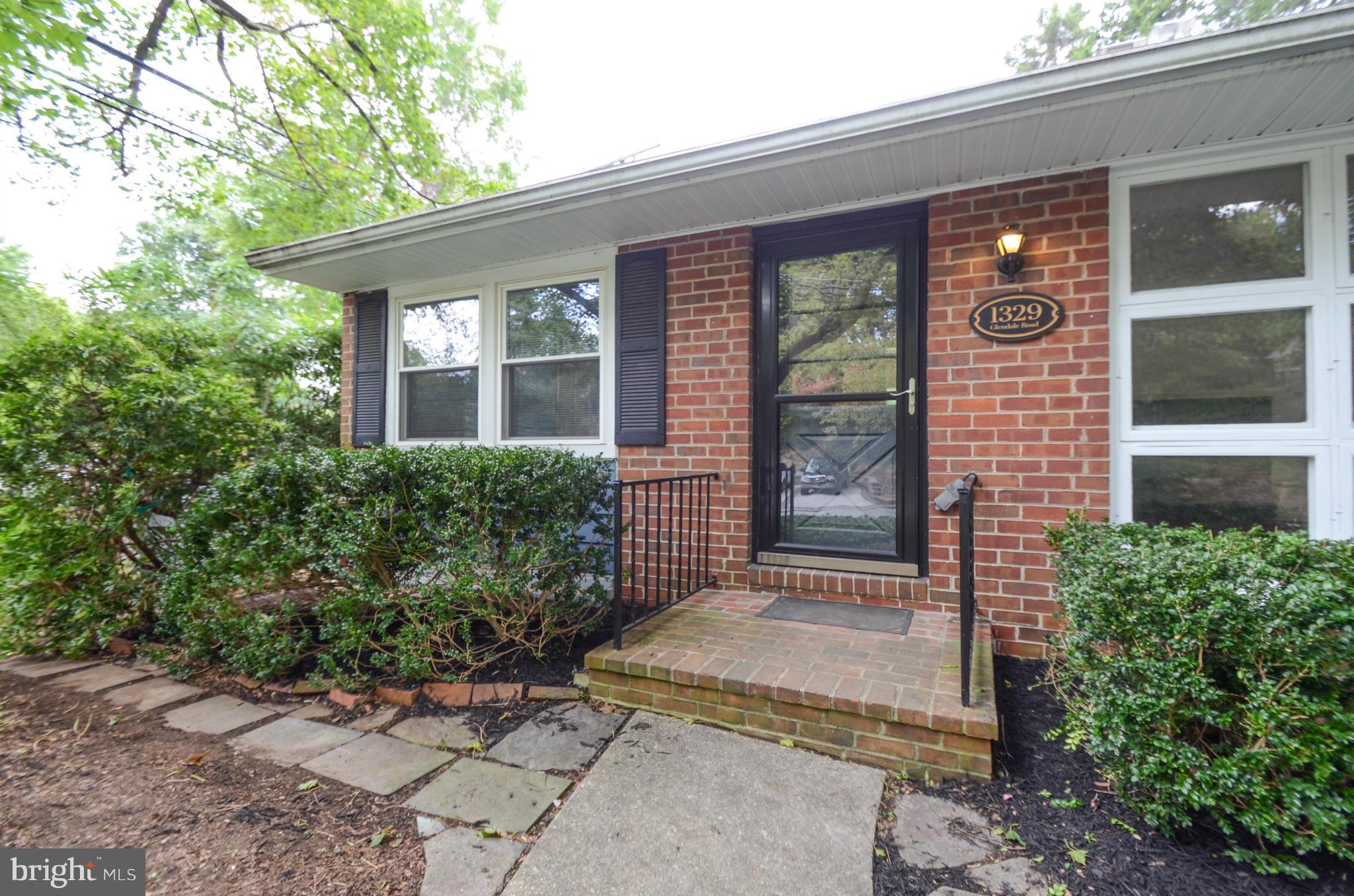 GLENDALE - Residential Lease