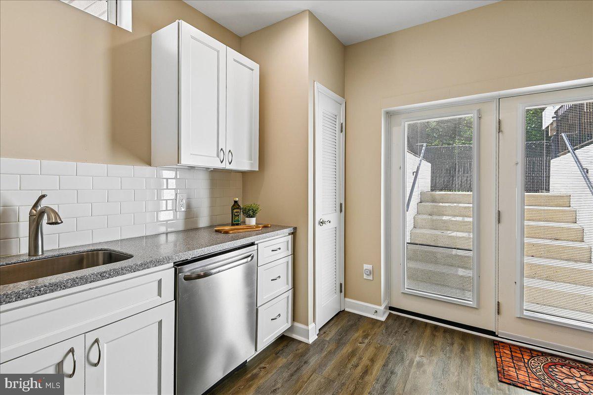 WEST END - Residential