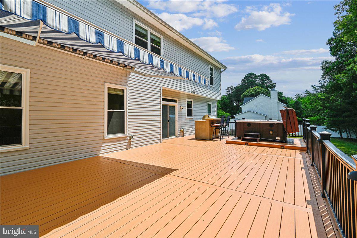 WEST END - Residential