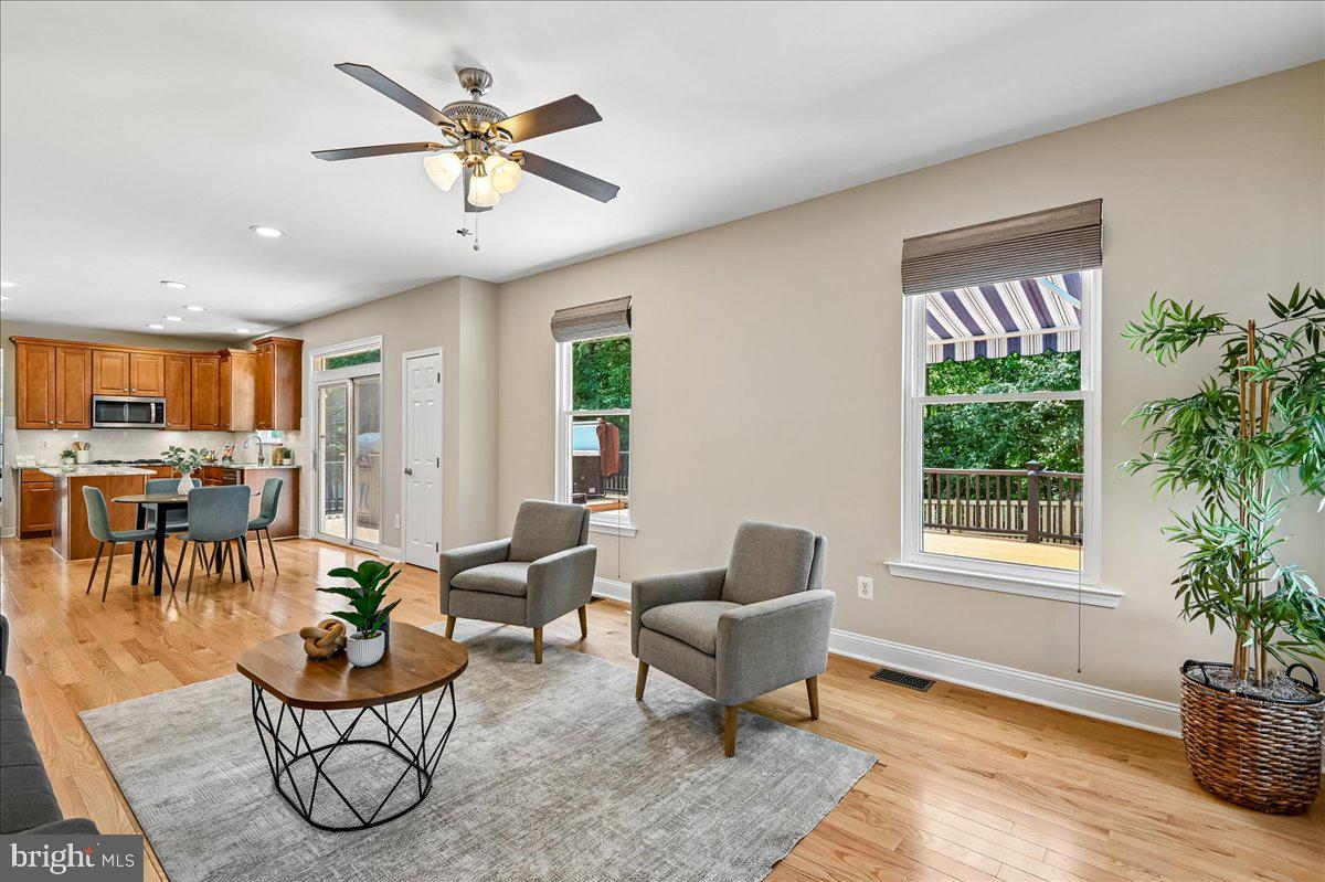 WEST END - Residential