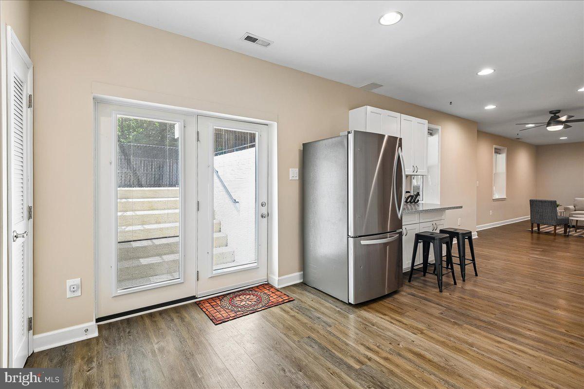 WEST END - Residential