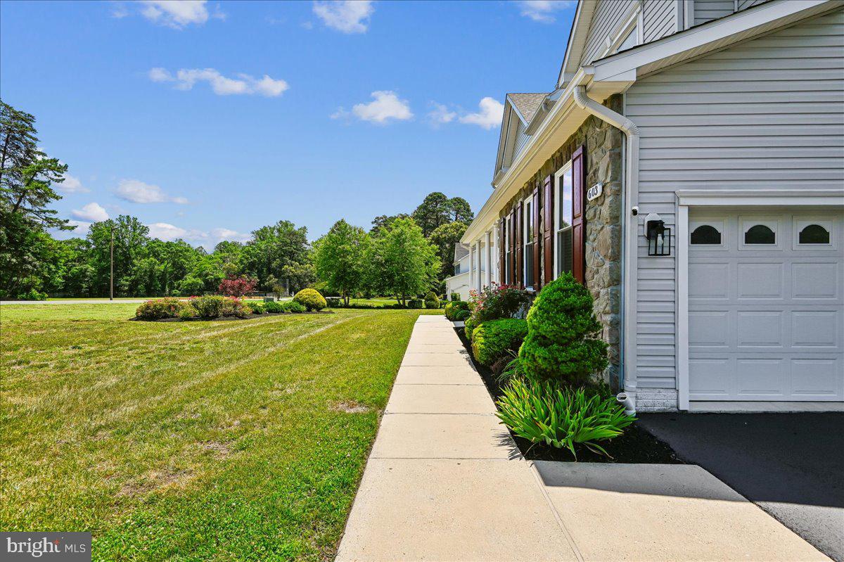 WEST END - Residential