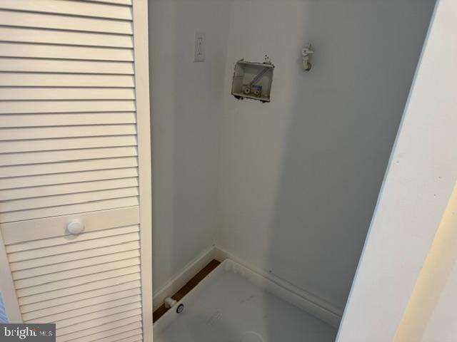 EAST KENSINGTON - Residential Income