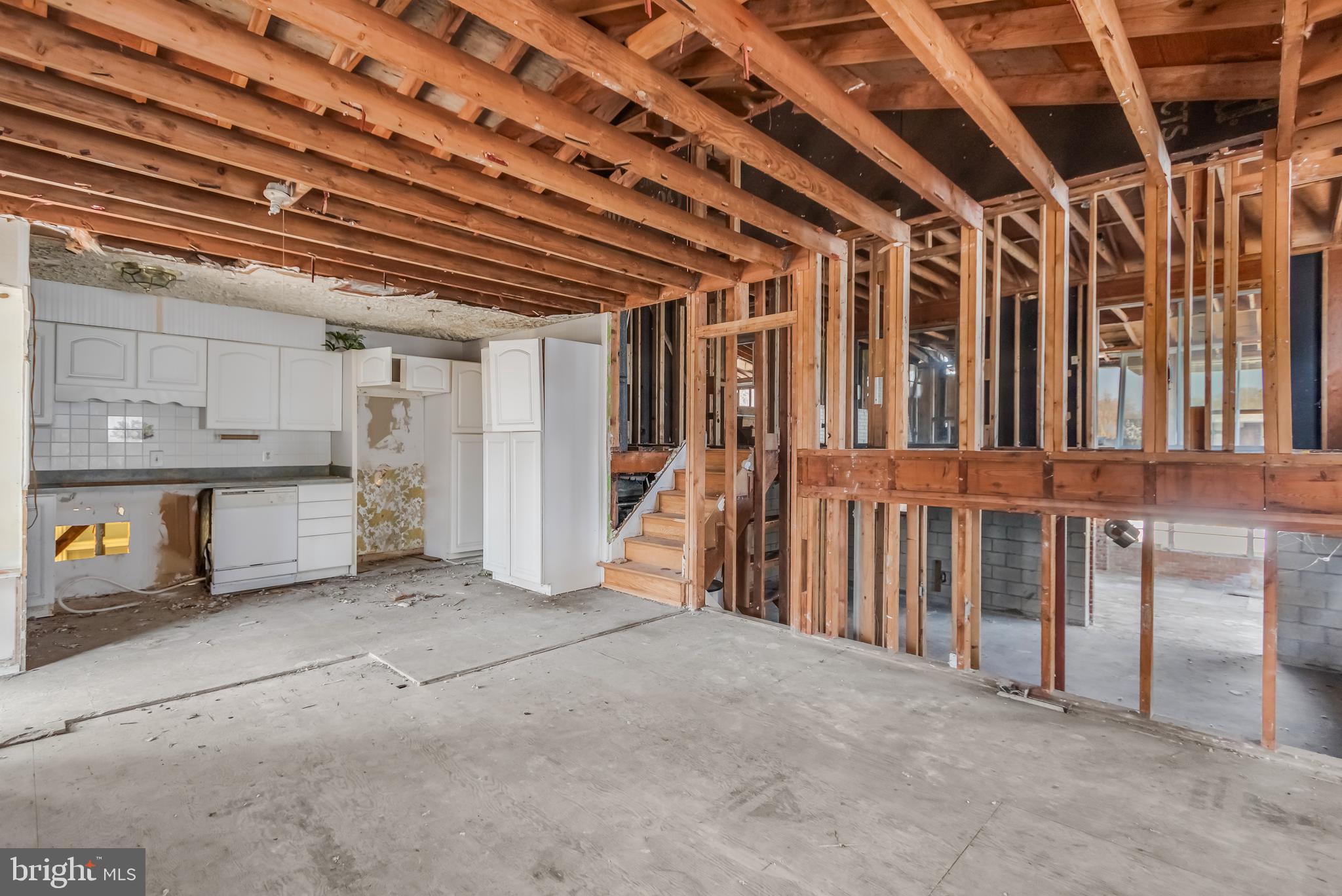 OYSTER HARBOR - Residential