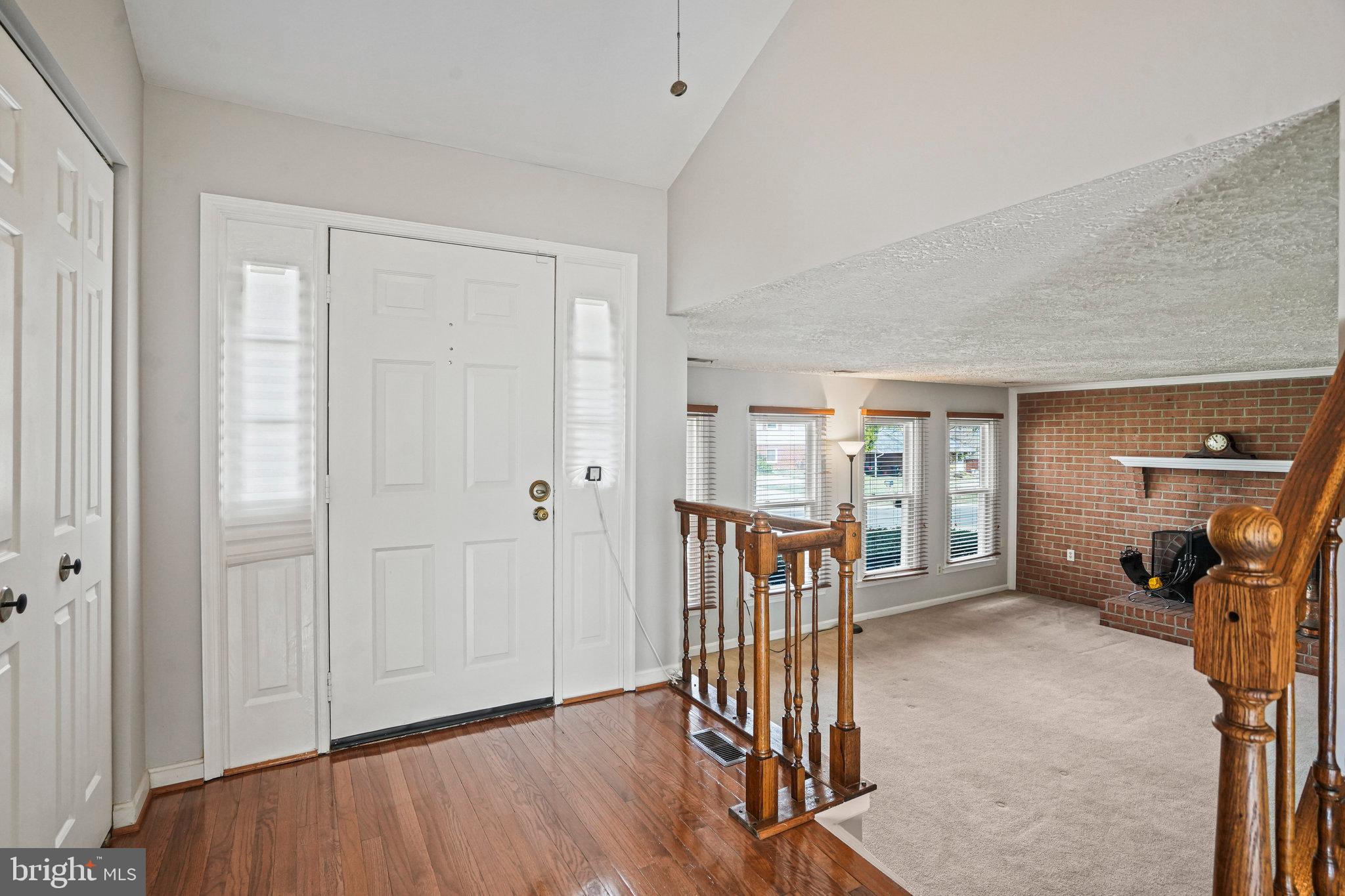 CALVERTON - Residential