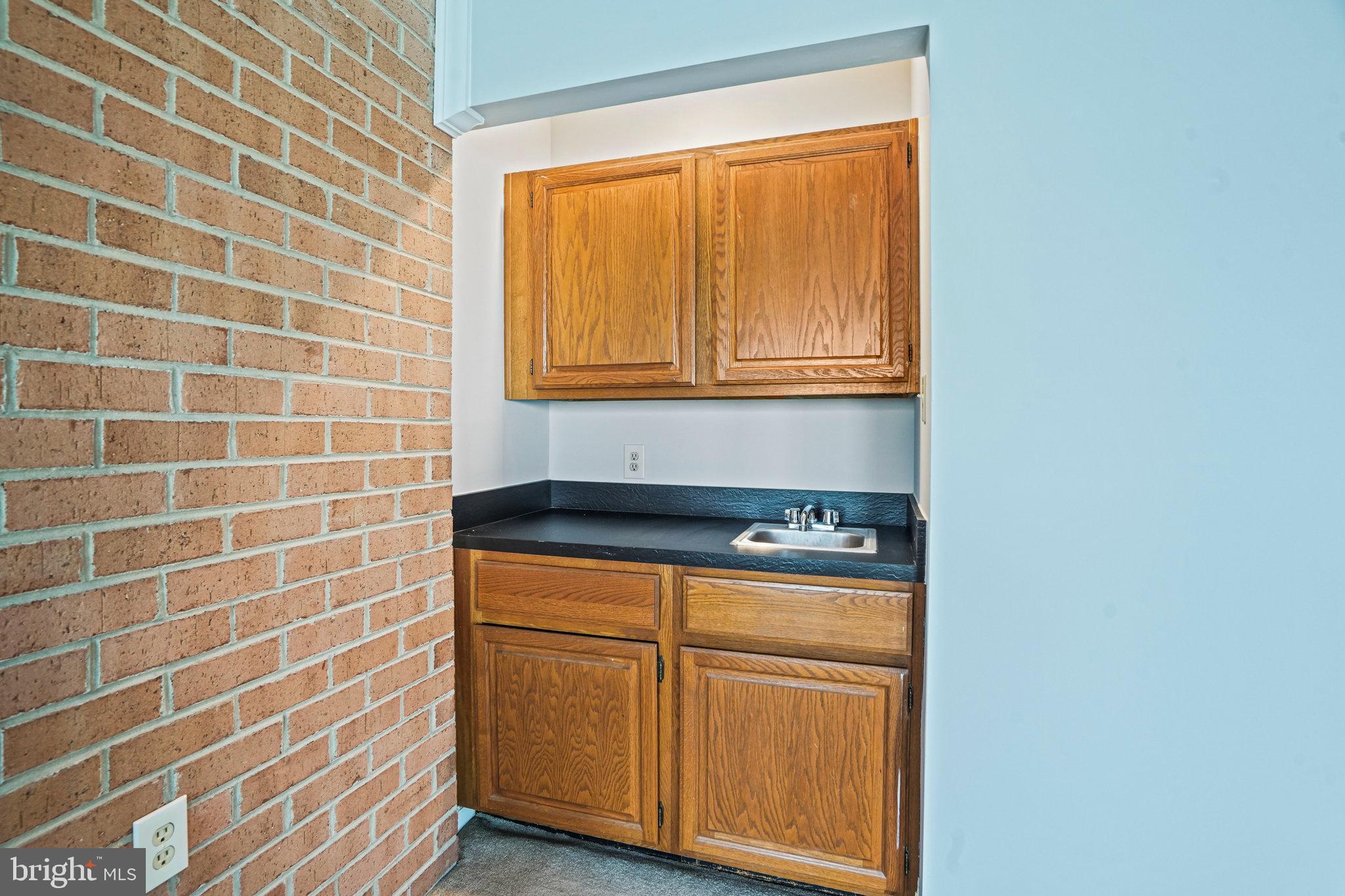 CALVERTON - Residential