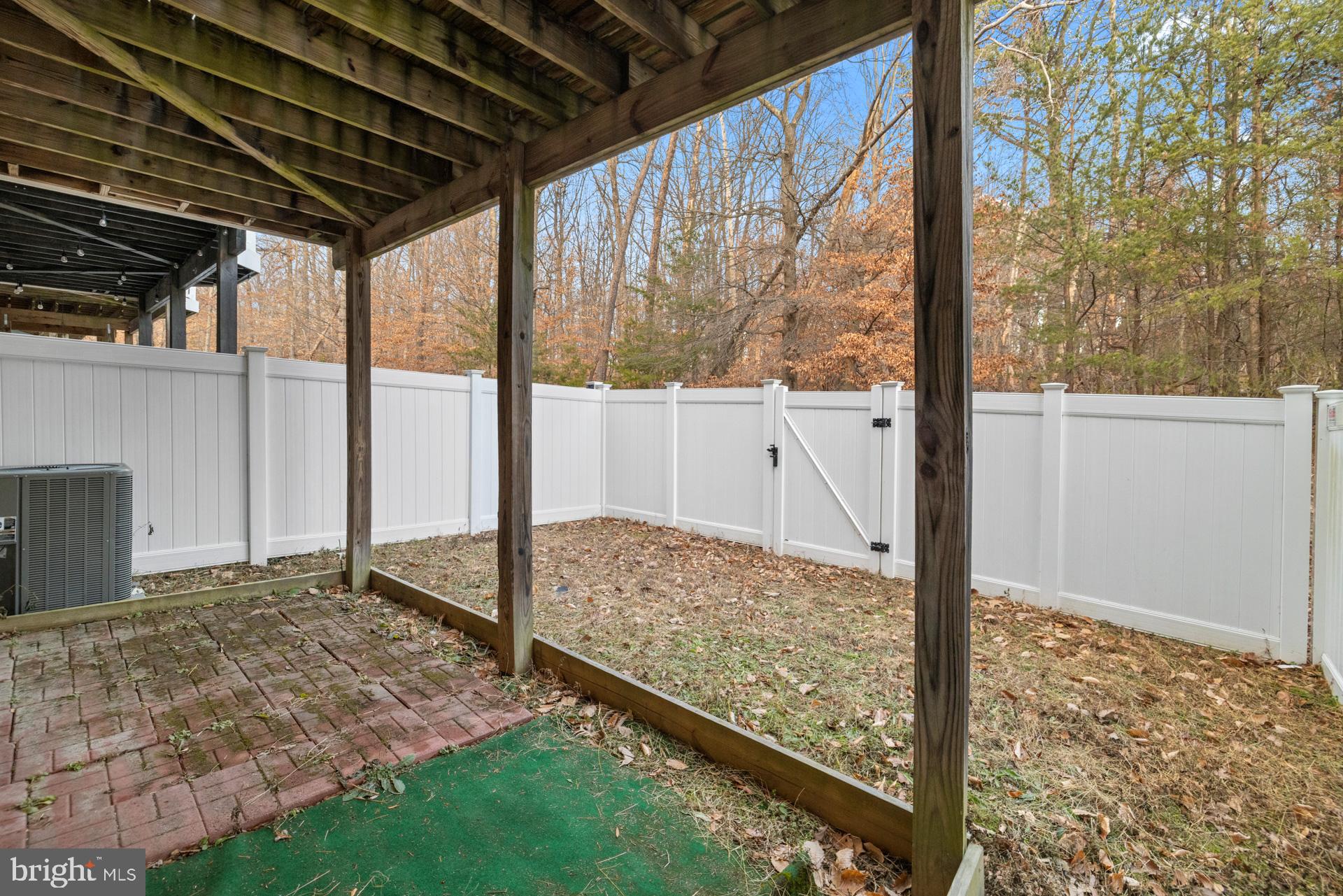 FIELDSTONE PRESERVE - Residential
