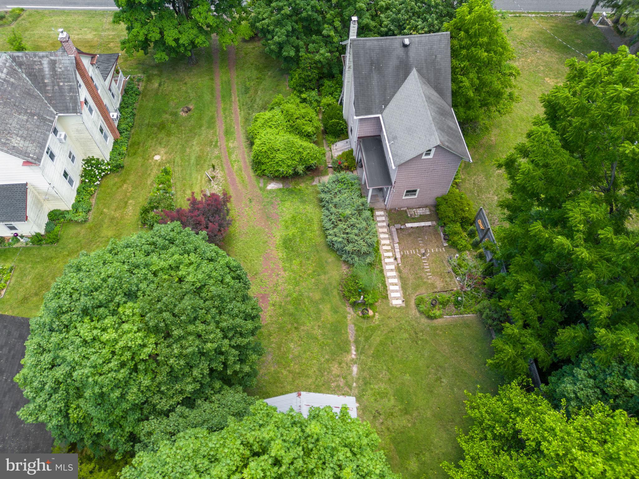 CHESTNUT GROVE - Residential