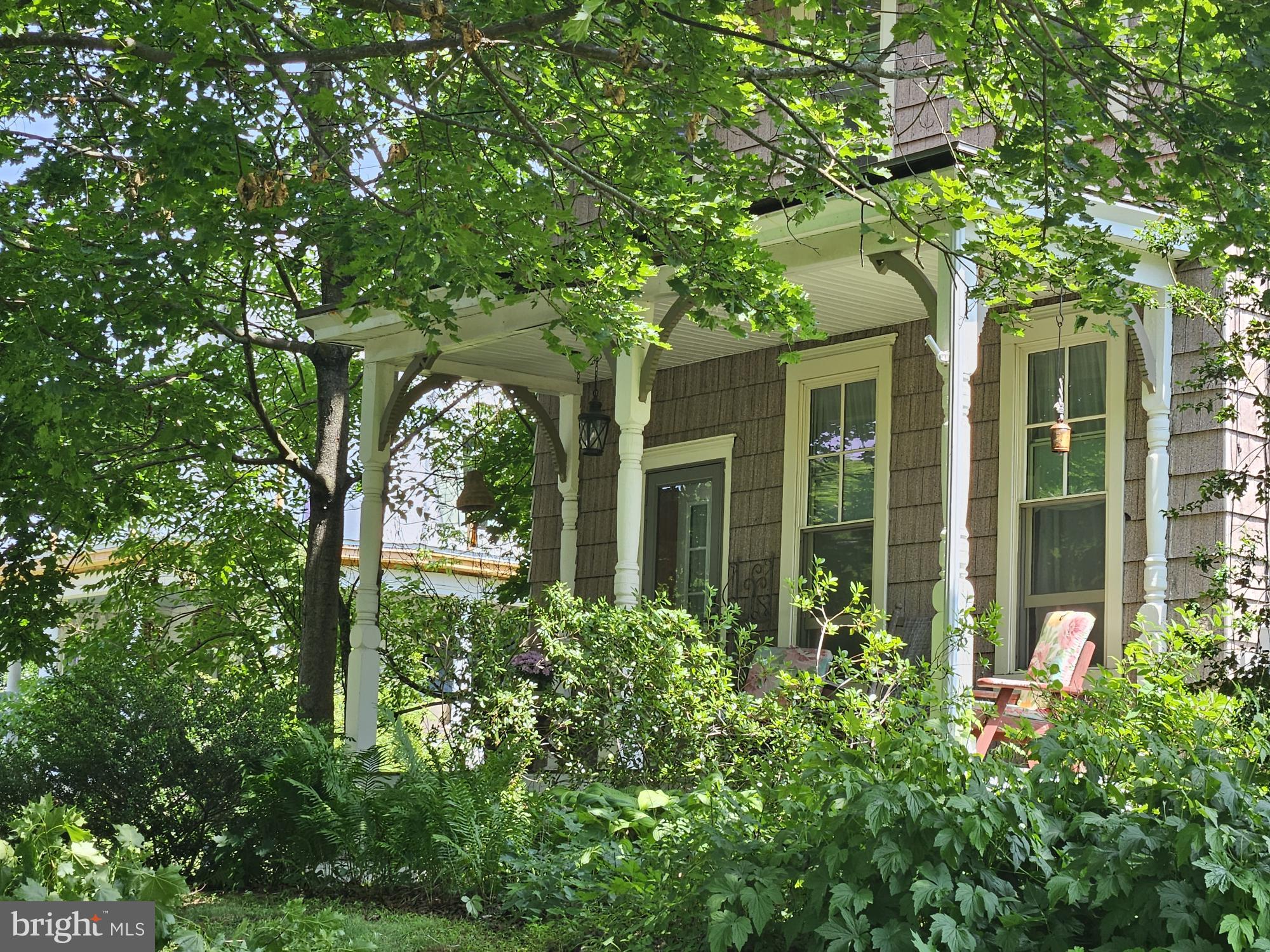 CHESTNUT GROVE - Residential