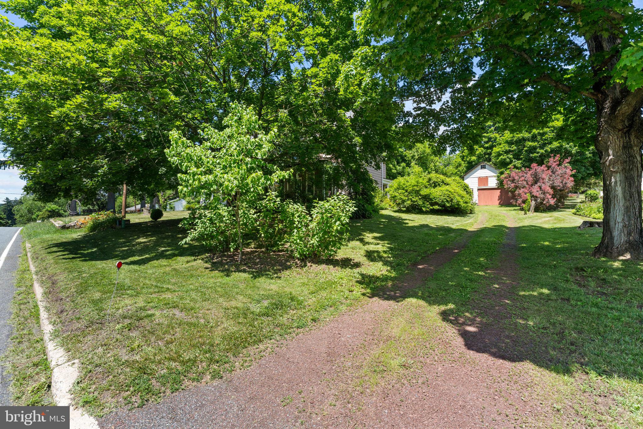 CHESTNUT GROVE - Residential