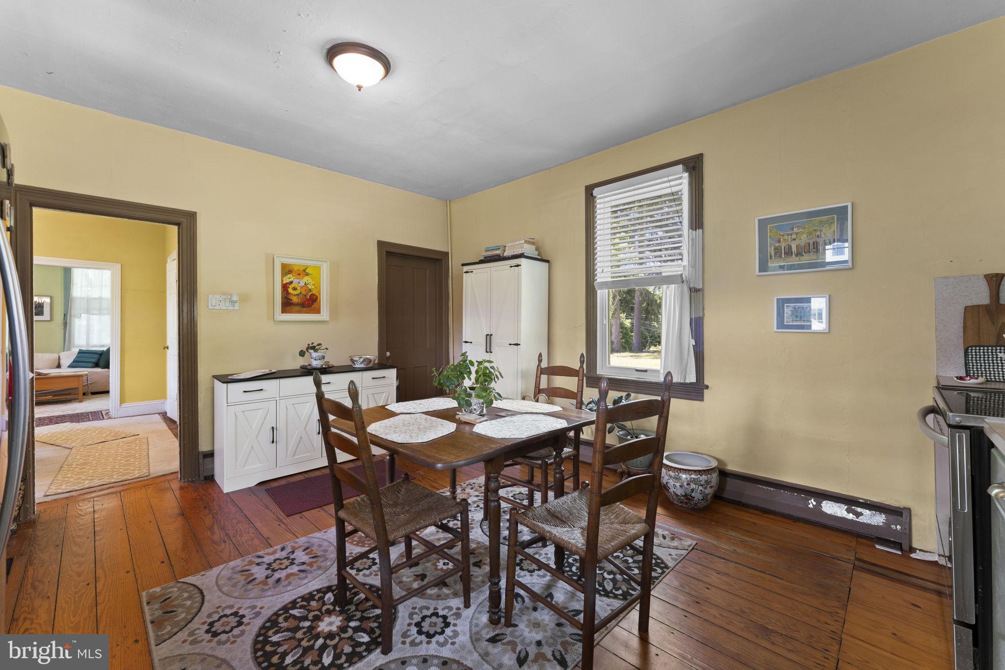 CHESTNUT GROVE - Residential