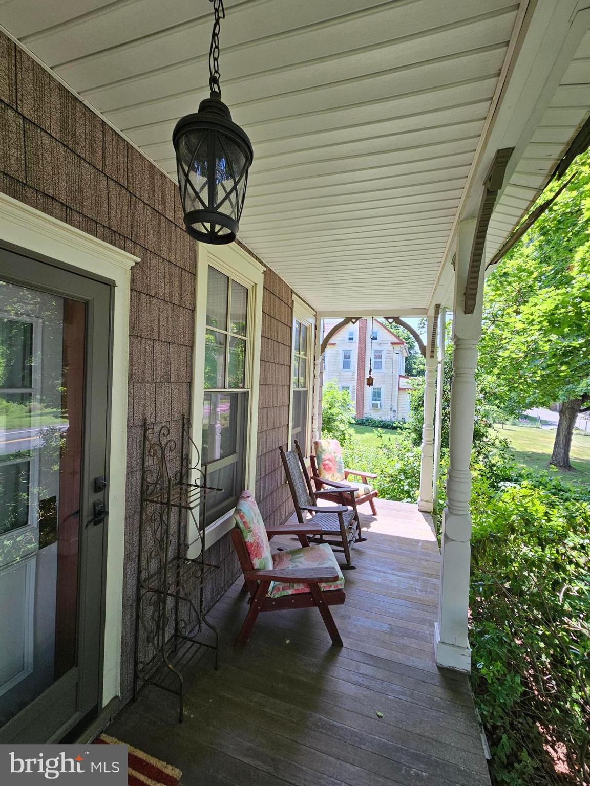 CHESTNUT GROVE - Residential