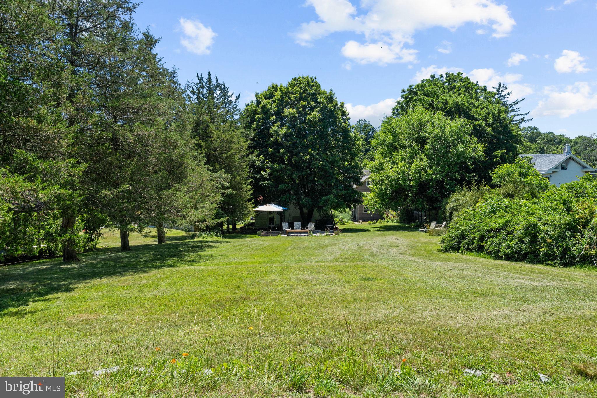 CHESTNUT GROVE - Residential