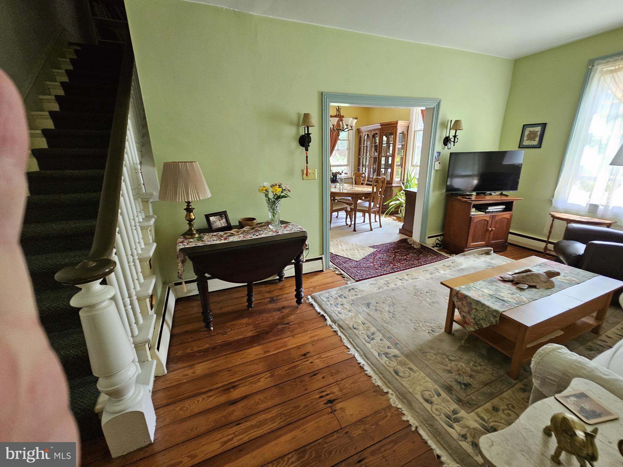 CHESTNUT GROVE - Residential