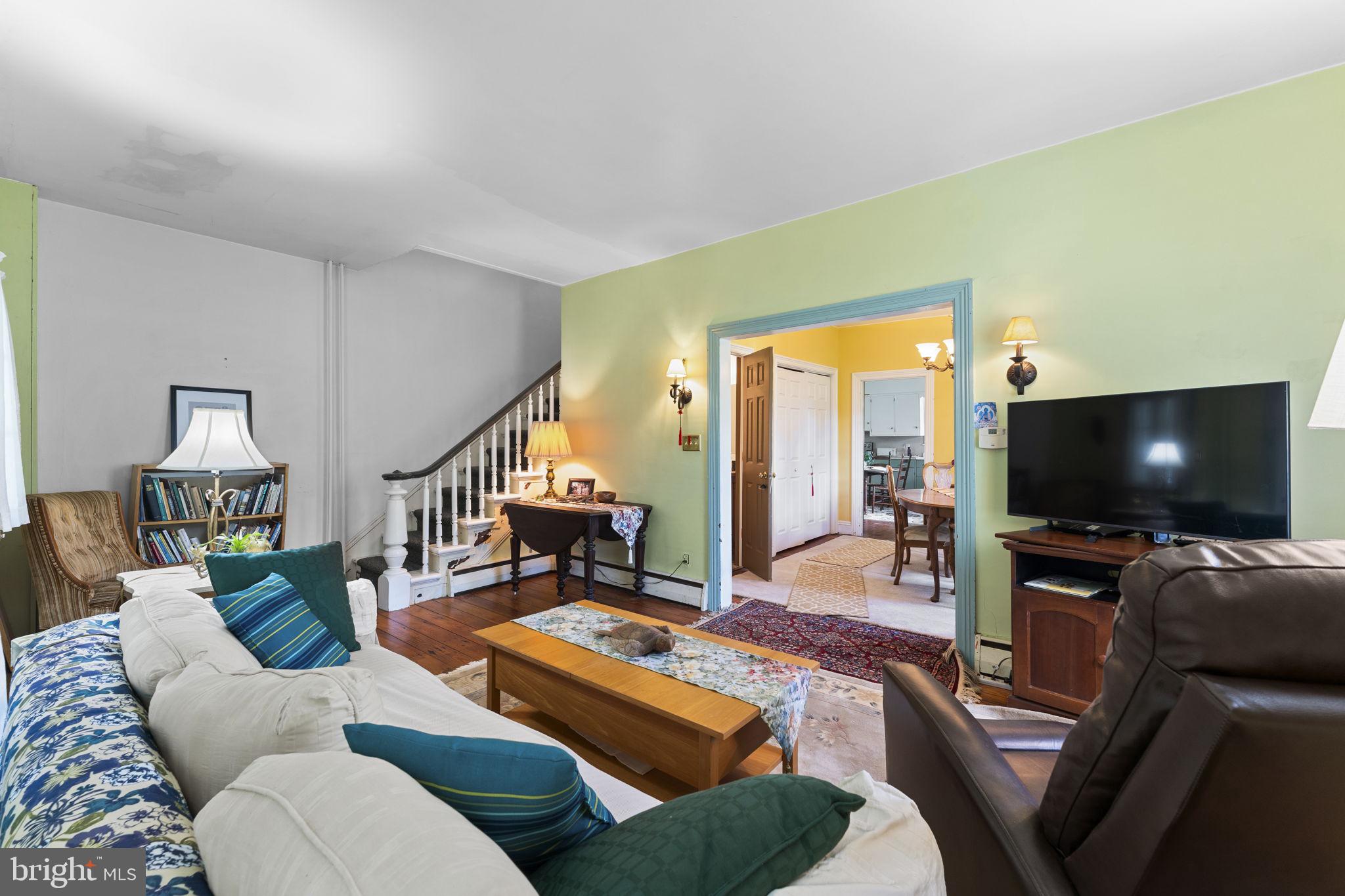 CHESTNUT GROVE - Residential
