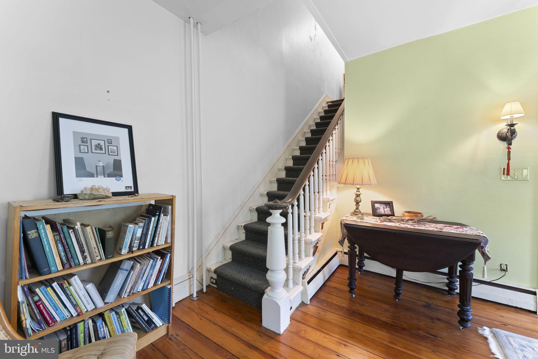 CHESTNUT GROVE - Residential