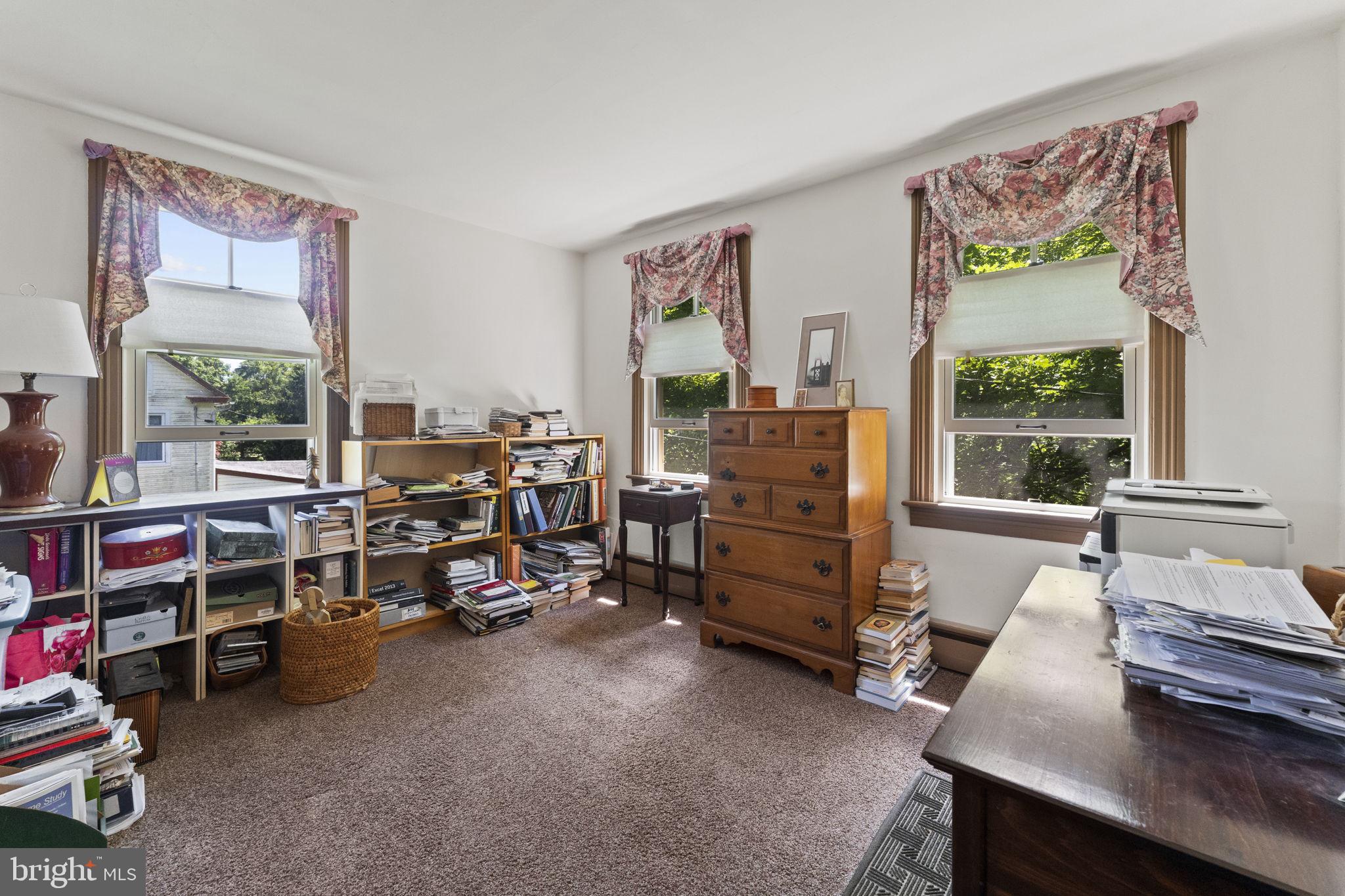 CHESTNUT GROVE - Residential