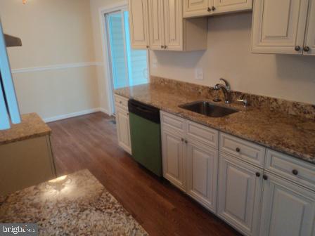 ROSEDALE GARDENS - Residential