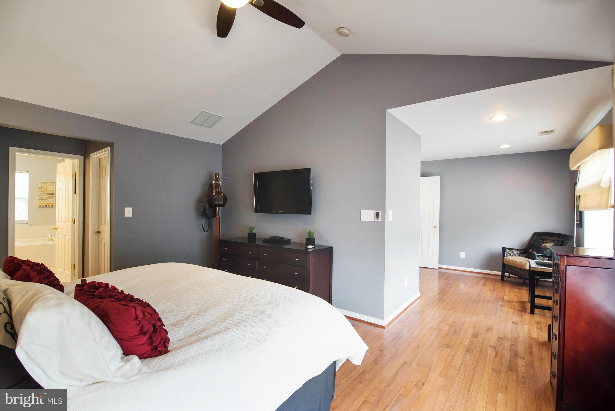 SENECA VIEW ESTATES - Residential