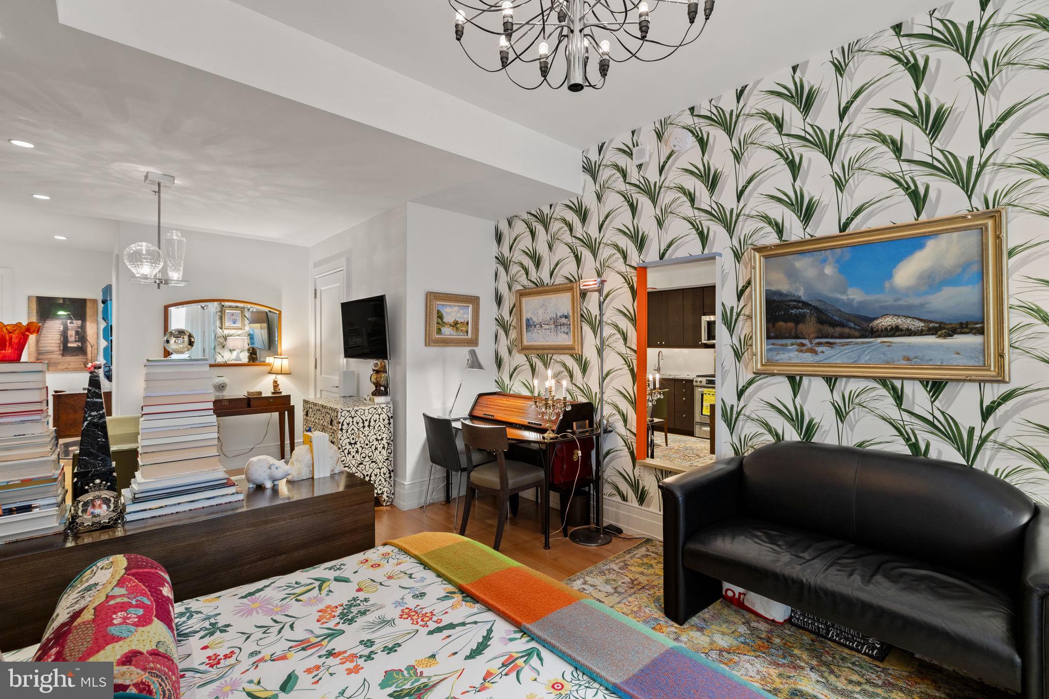 RITTENHOUSE SQUARE - Residential