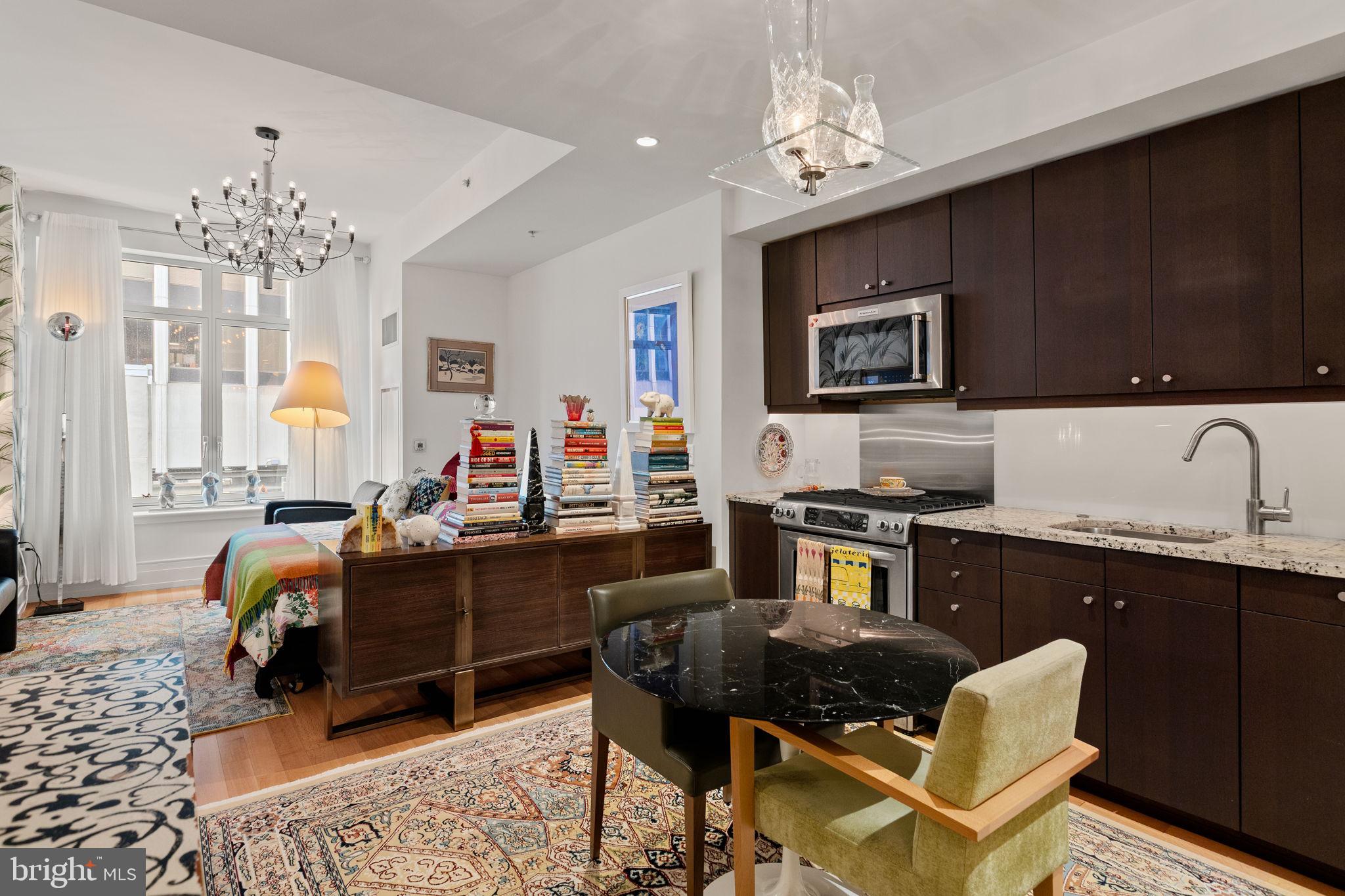 RITTENHOUSE SQUARE - Residential