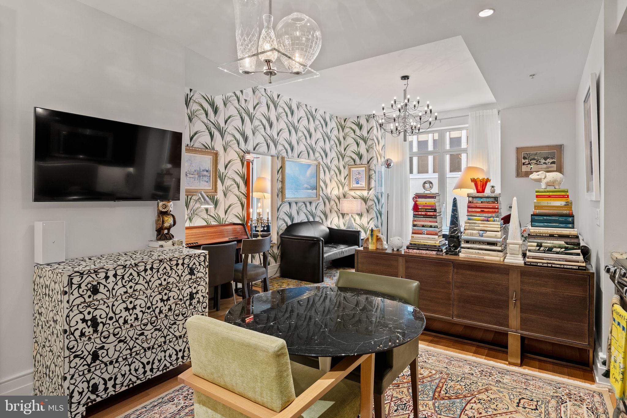 RITTENHOUSE SQUARE - Residential