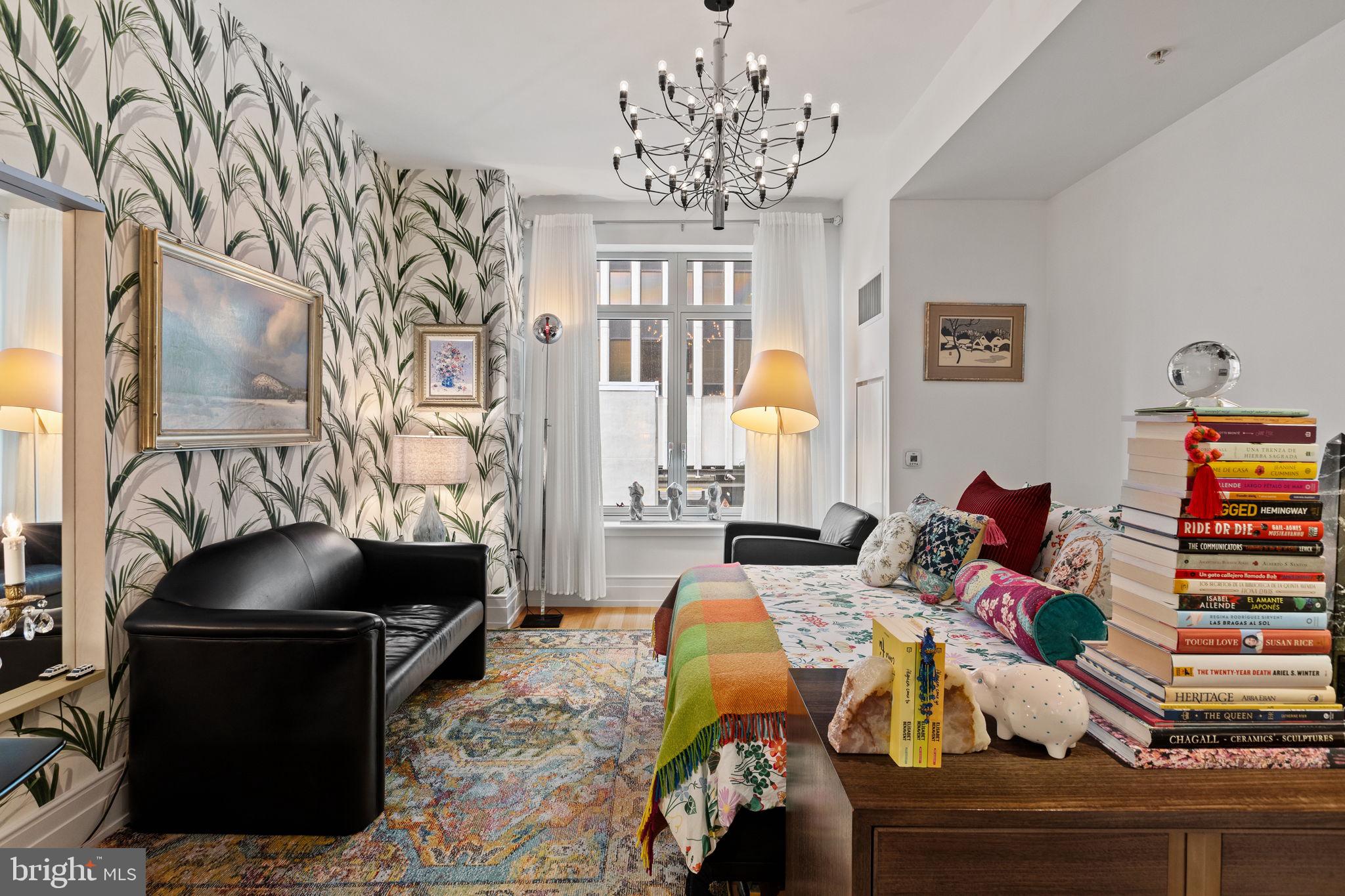 RITTENHOUSE SQUARE - Residential