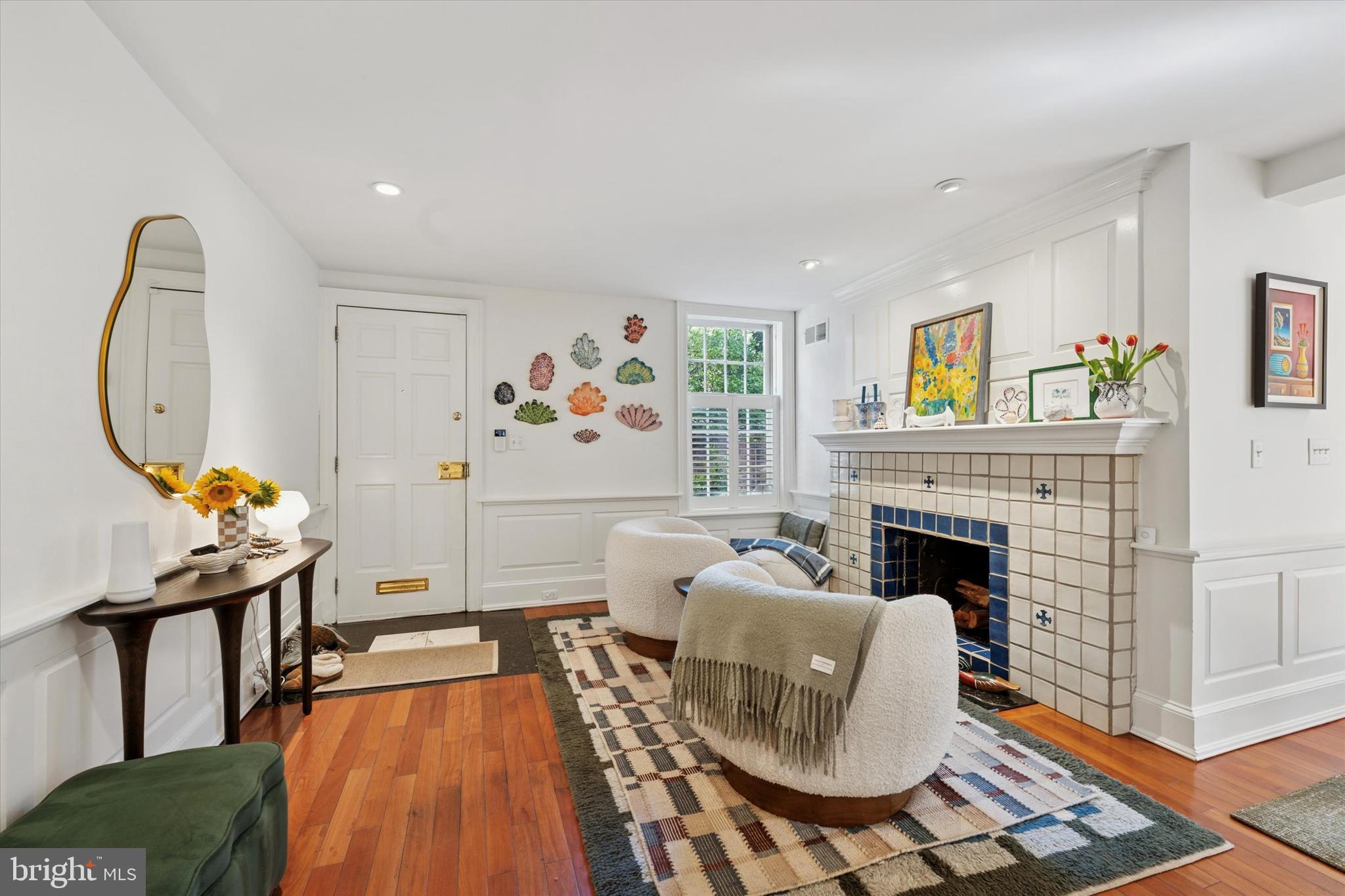 WASHINGTON SQ WEST - Residential