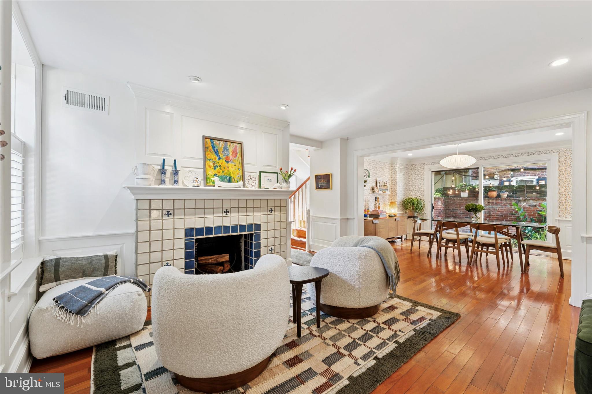 WASHINGTON SQ WEST - Residential