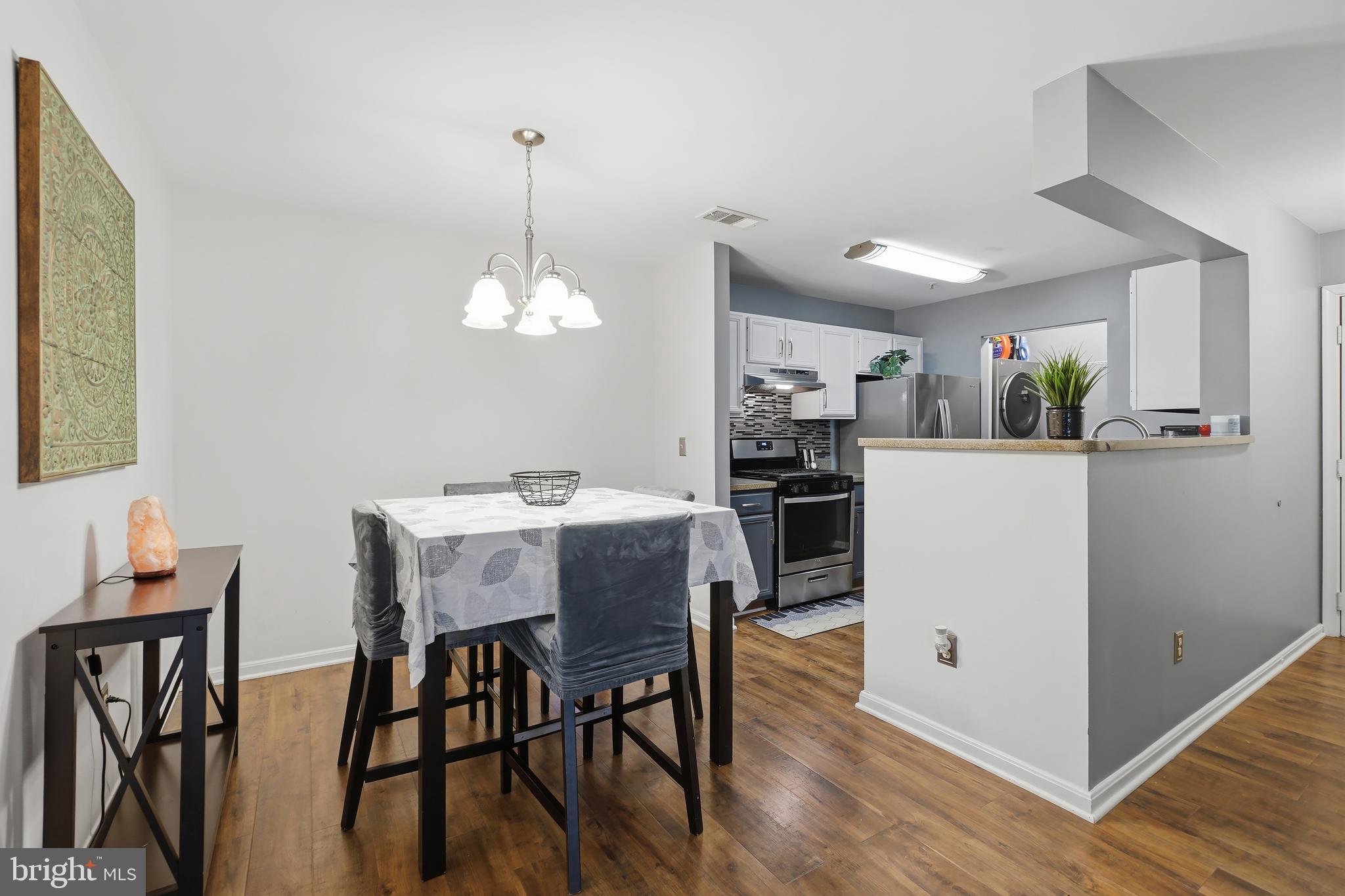 PROSPECT COVE AT LAKESID - Residential