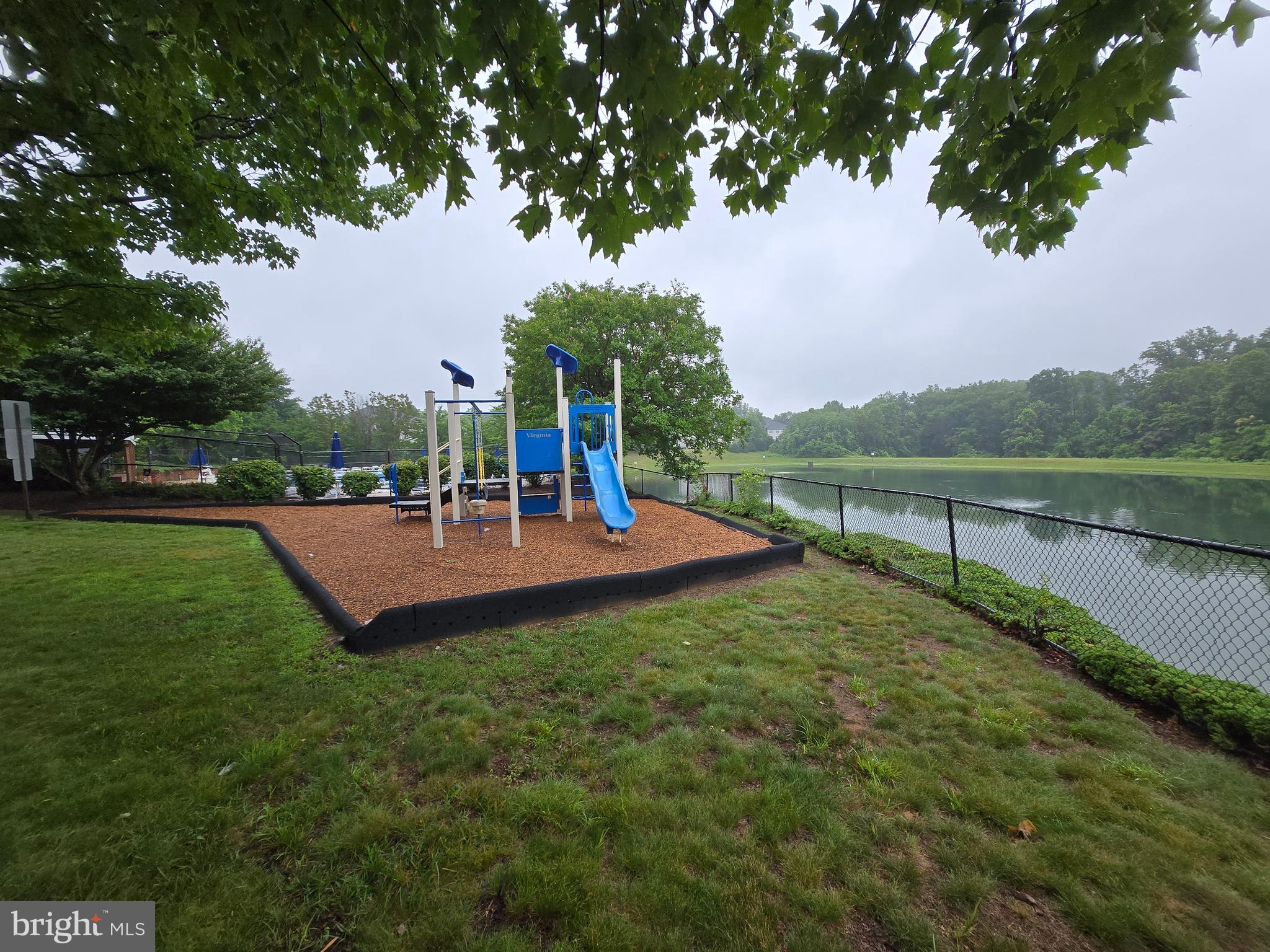 PROSPECT COVE AT LAKESID - Residential