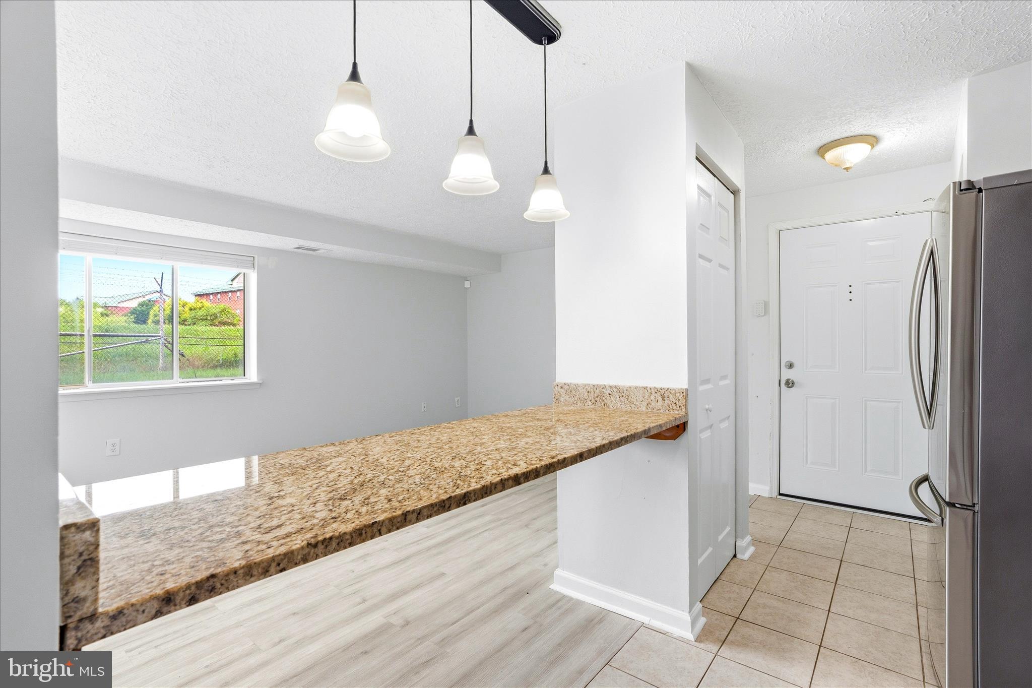 AMBERTOWNE - Residential