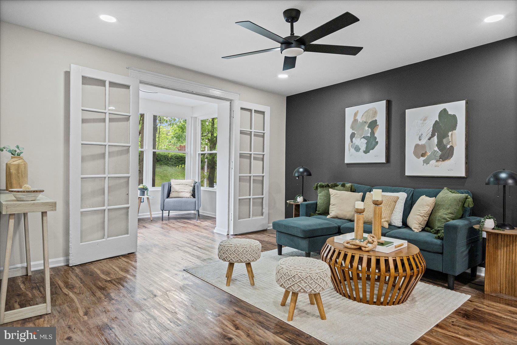 WAVERLY - Residential
