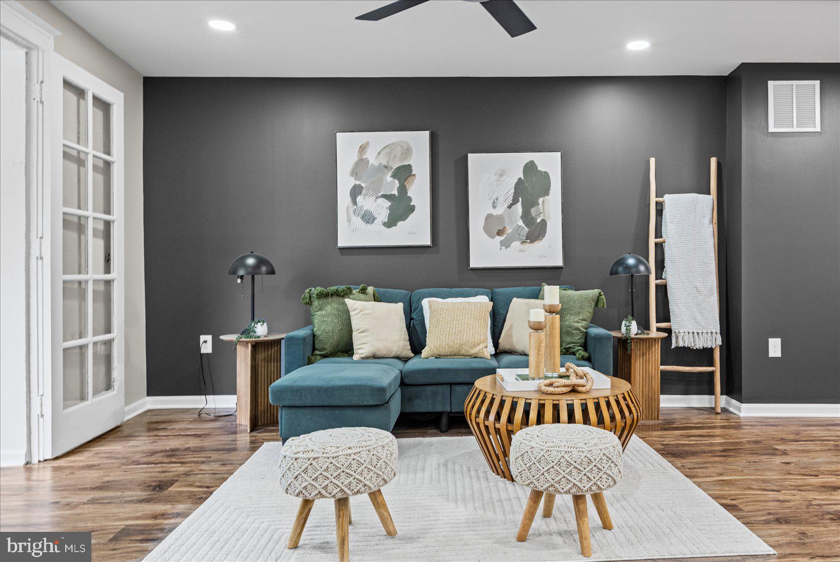 WAVERLY - Residential