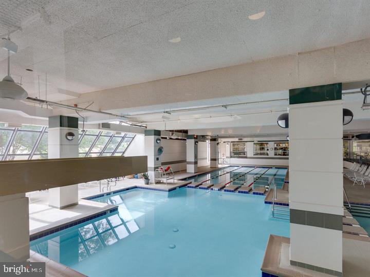 WATERGATE AT LANDMARK - Residential