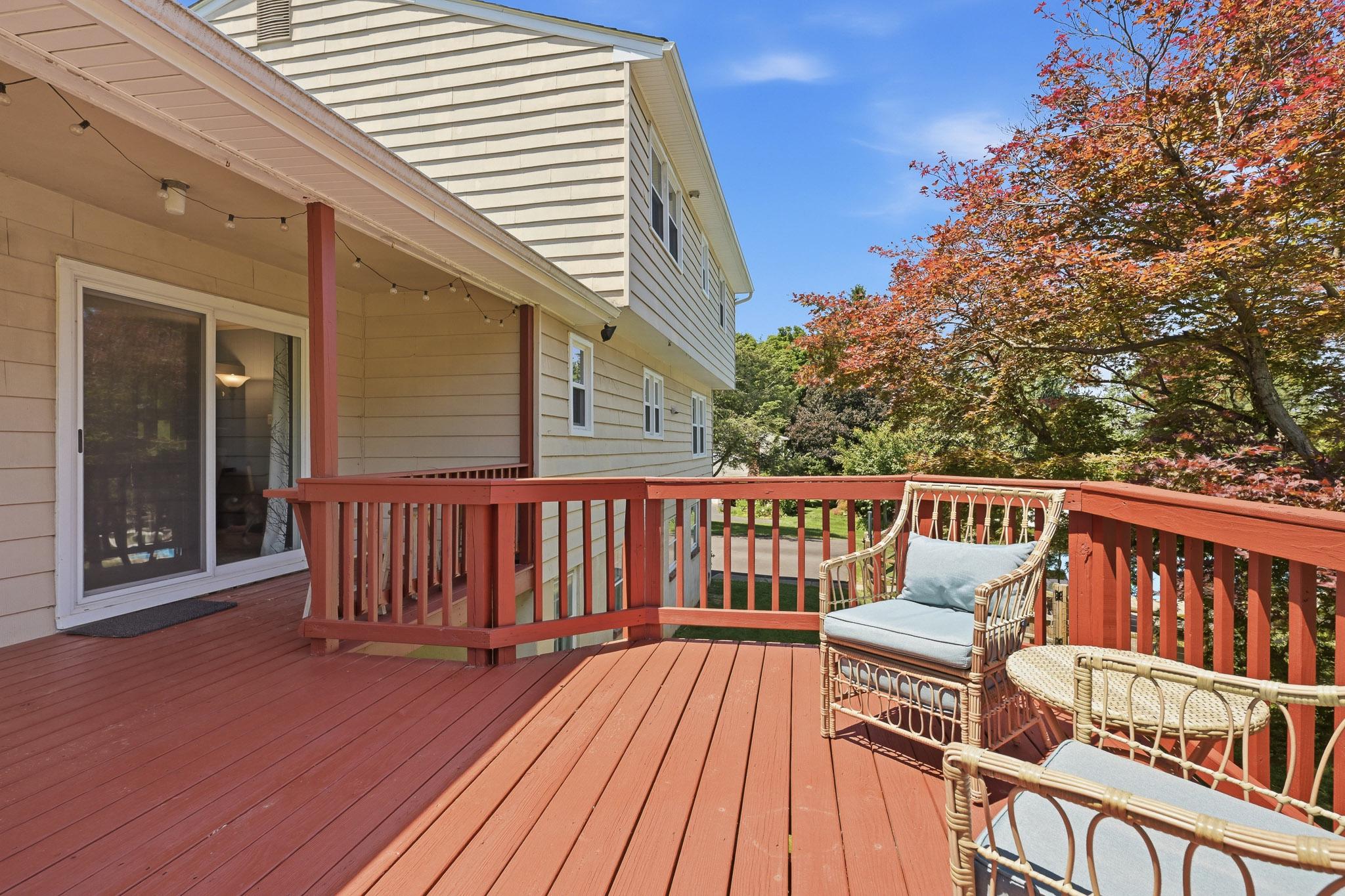 NEW GARDEN - Residential