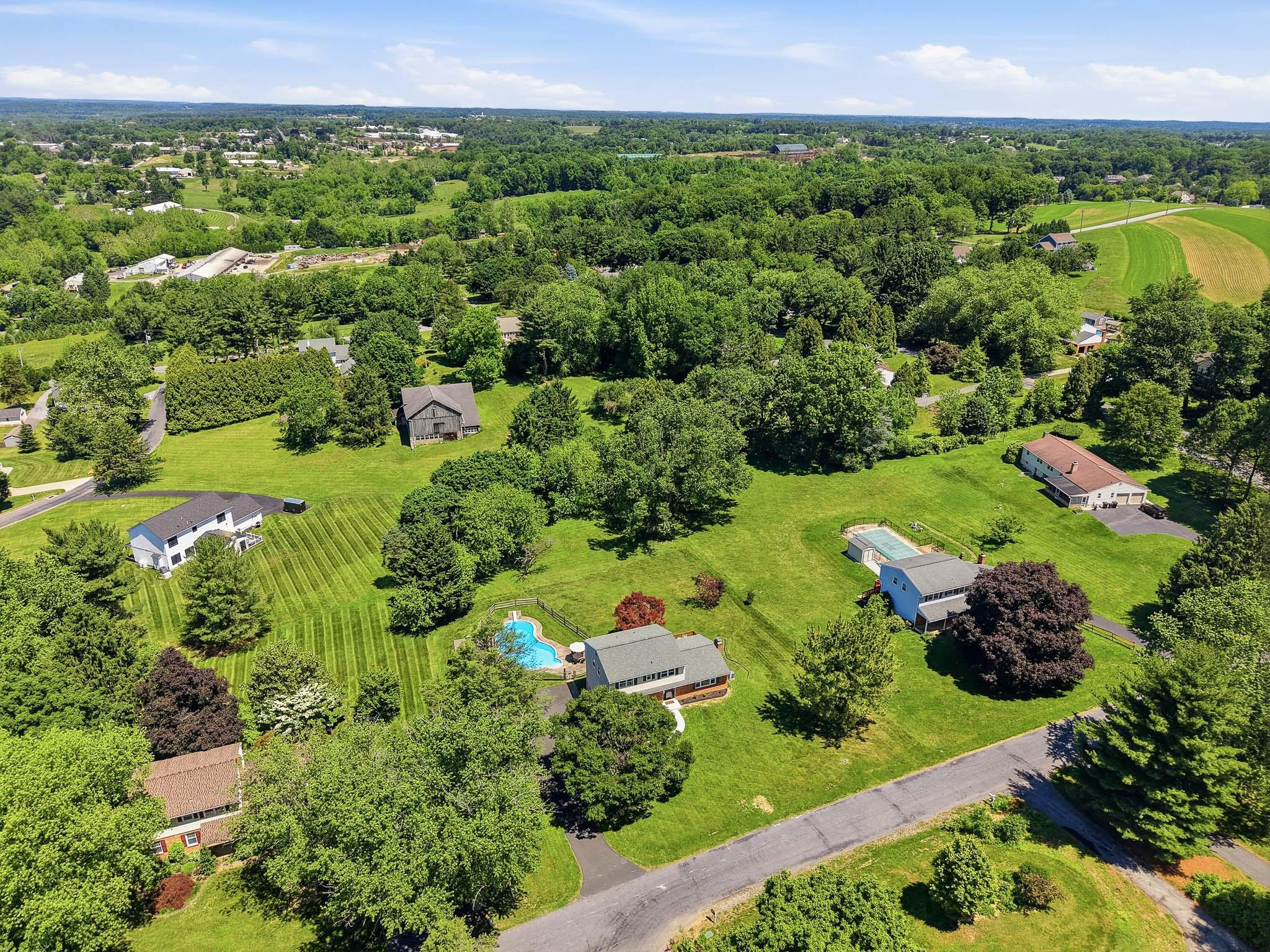 NEW GARDEN - Residential