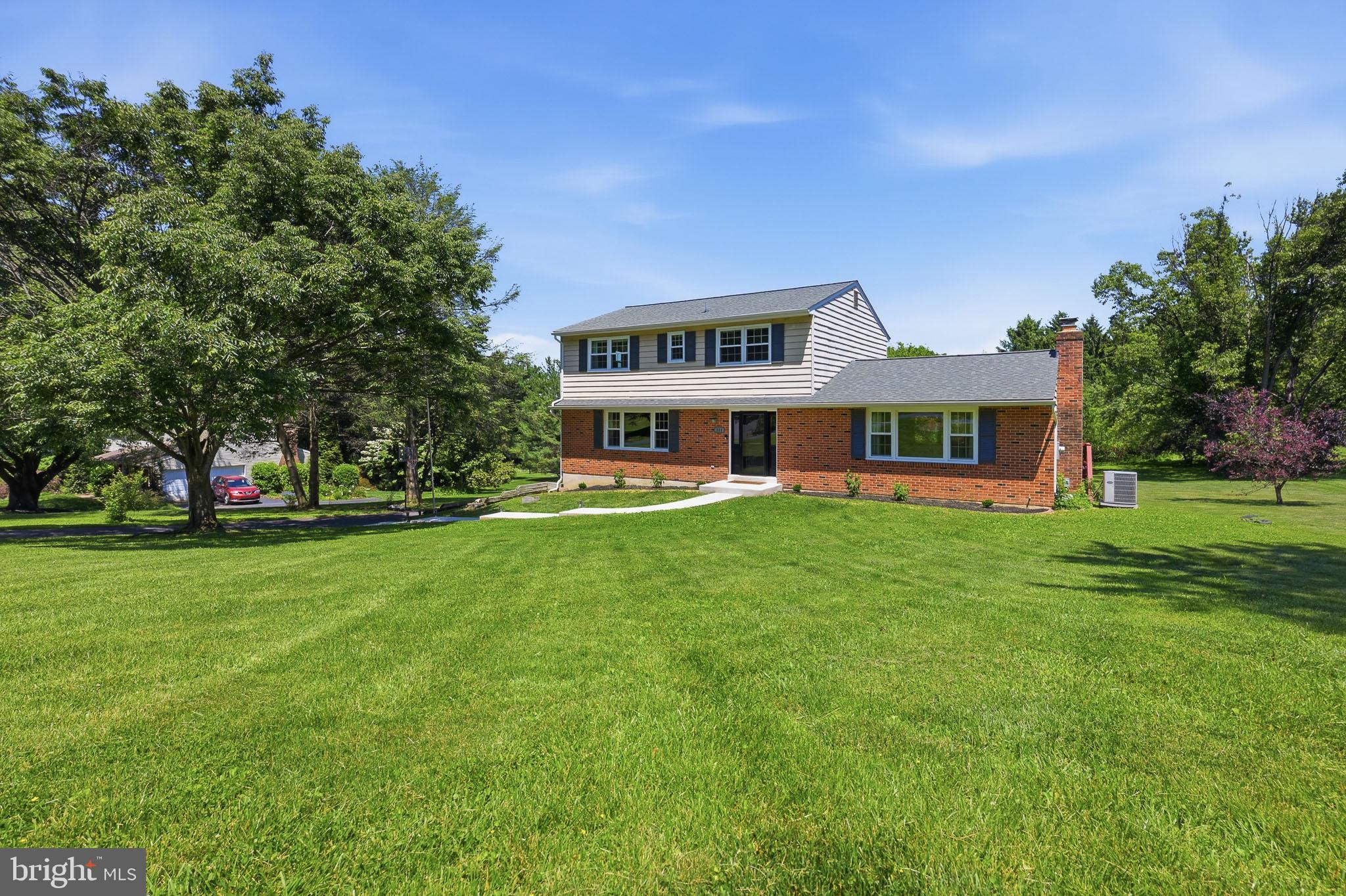 NEW GARDEN - Residential
