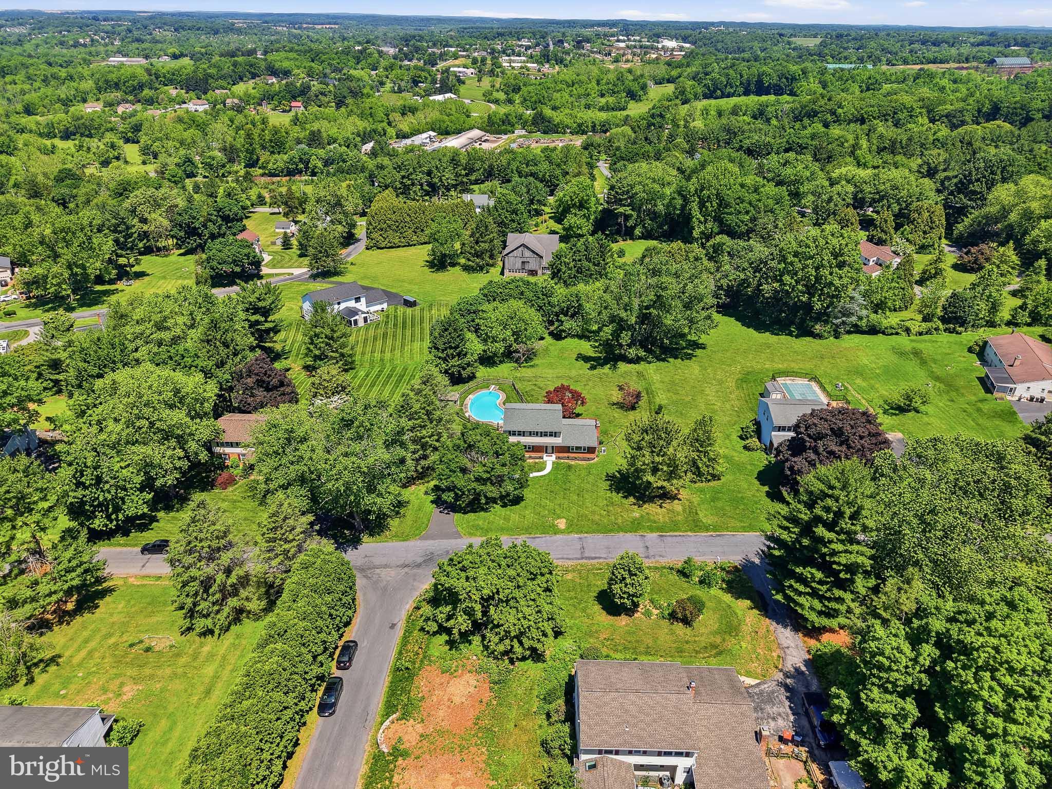 NEW GARDEN - Residential