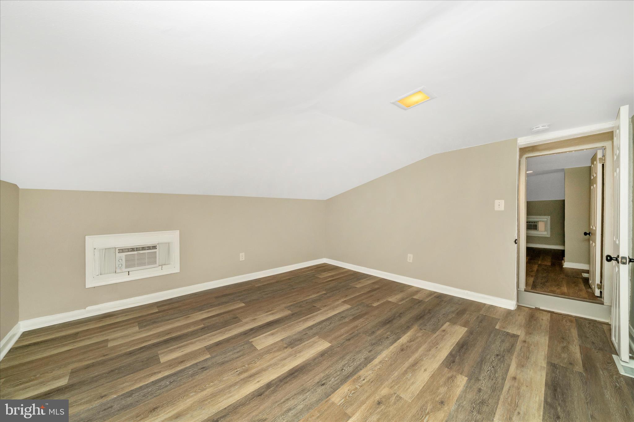 IRVINGTON - Residential