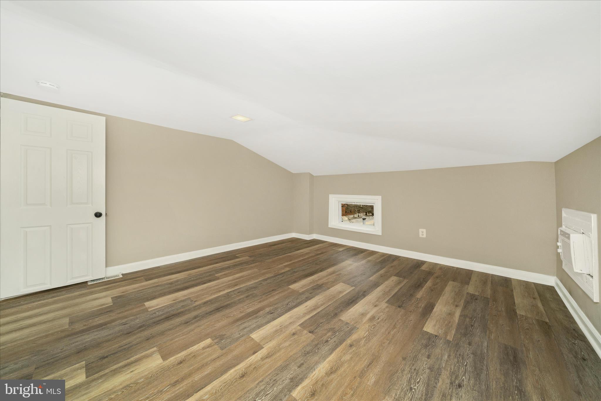 IRVINGTON - Residential
