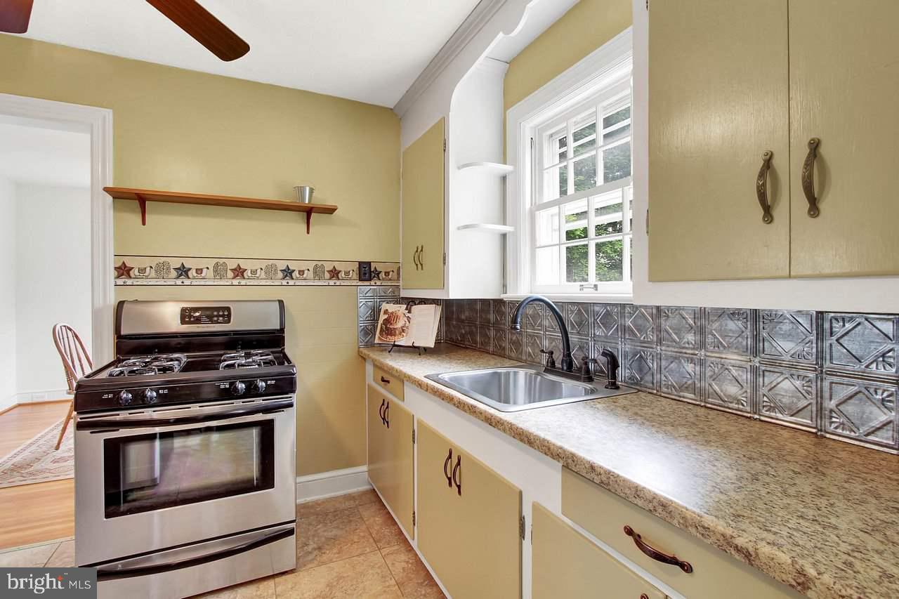 HIGHLAND AVENUE - Residential