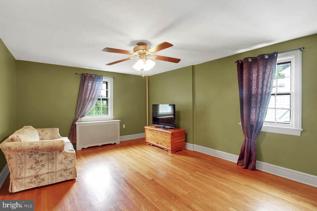 HIGHLAND AVENUE - Residential