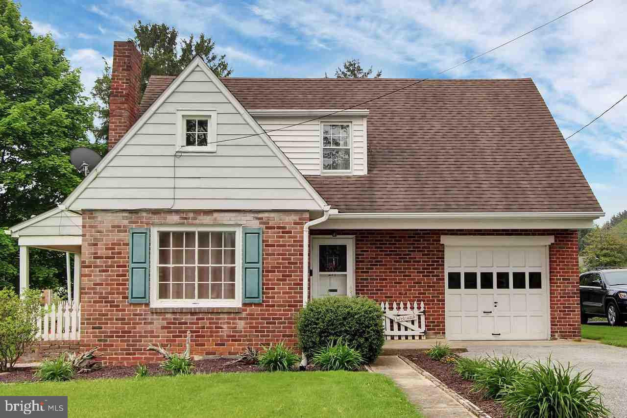 Delightful 3 BR, 1 1/2 BA Cape Cod blends simplicity and charm. Wood burning FP in LR, remodeled bathrooms, hdwd flrs throughout, walk-in closet in MBR, kitchen w/ upgraded stainless appliances and separate DR w/ tiffany style pendant. An O/S garage combines w/ a nicely landscaped entrance and a gorgeous stately backyard boasting 2 fruit bearing apple trees and majestic pines to complete the package. Convenient to Rt 30, shopping & schools.
