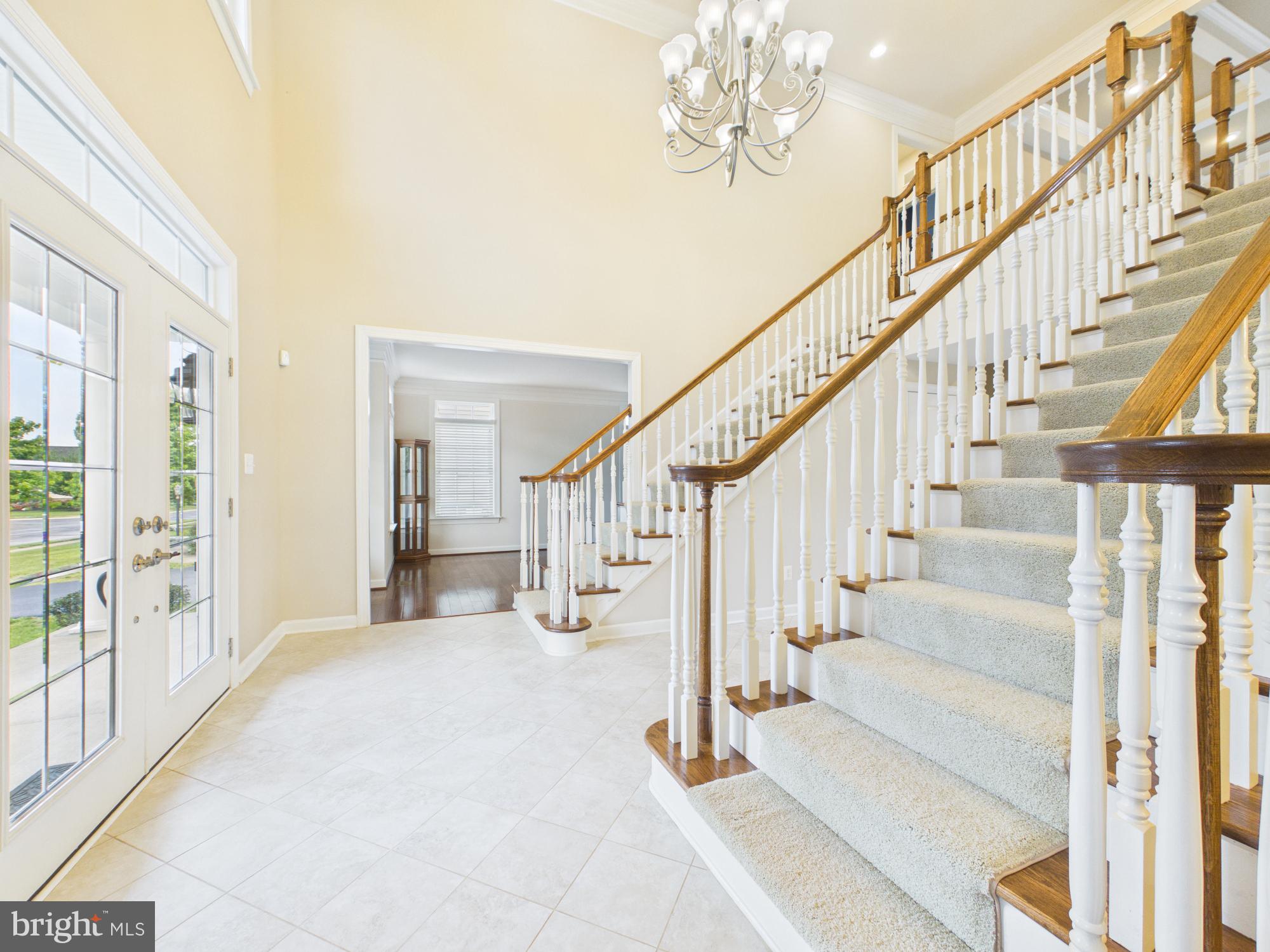 DAWSON'S CORNER - Residential