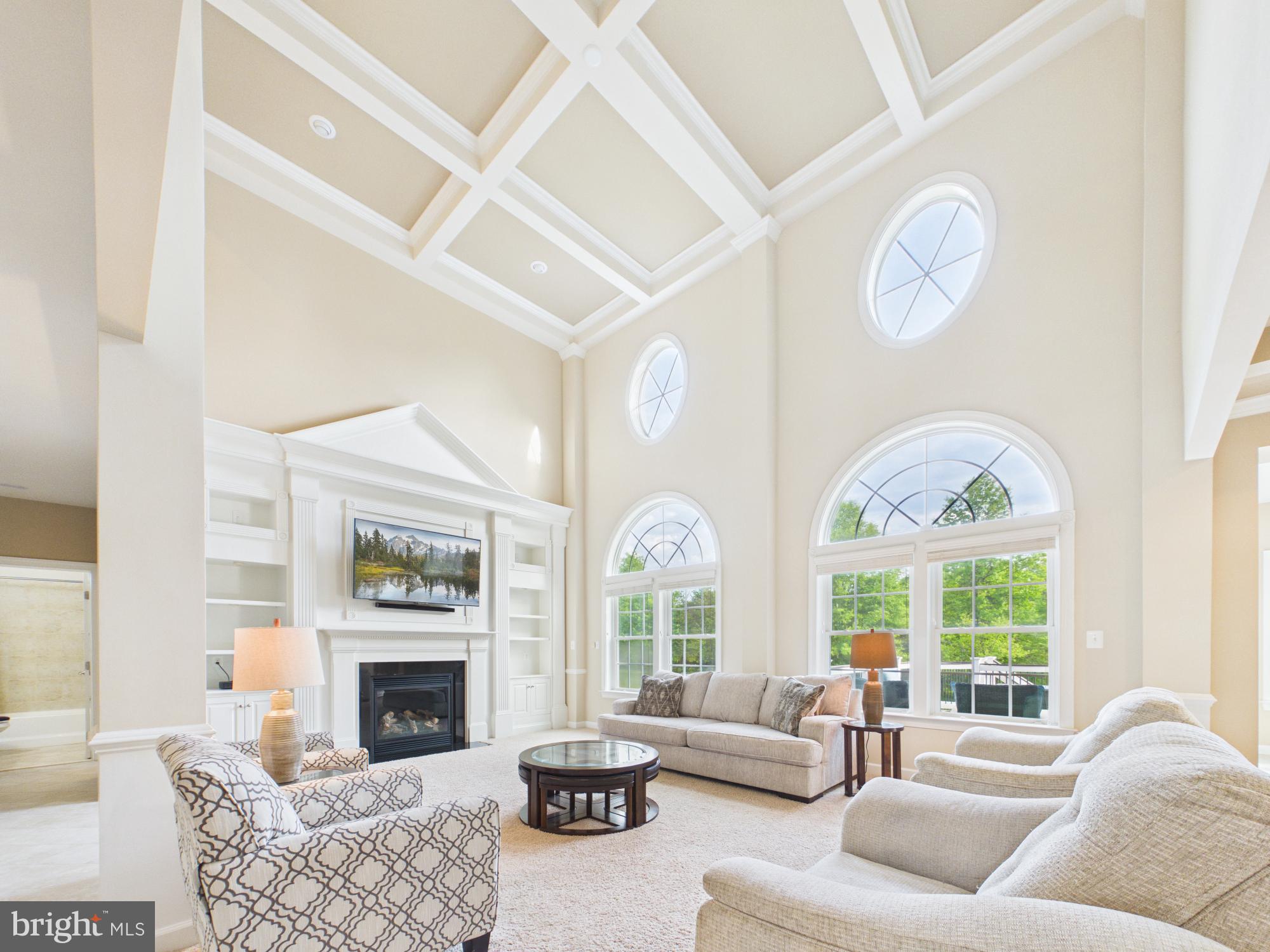 DAWSON'S CORNER - Residential