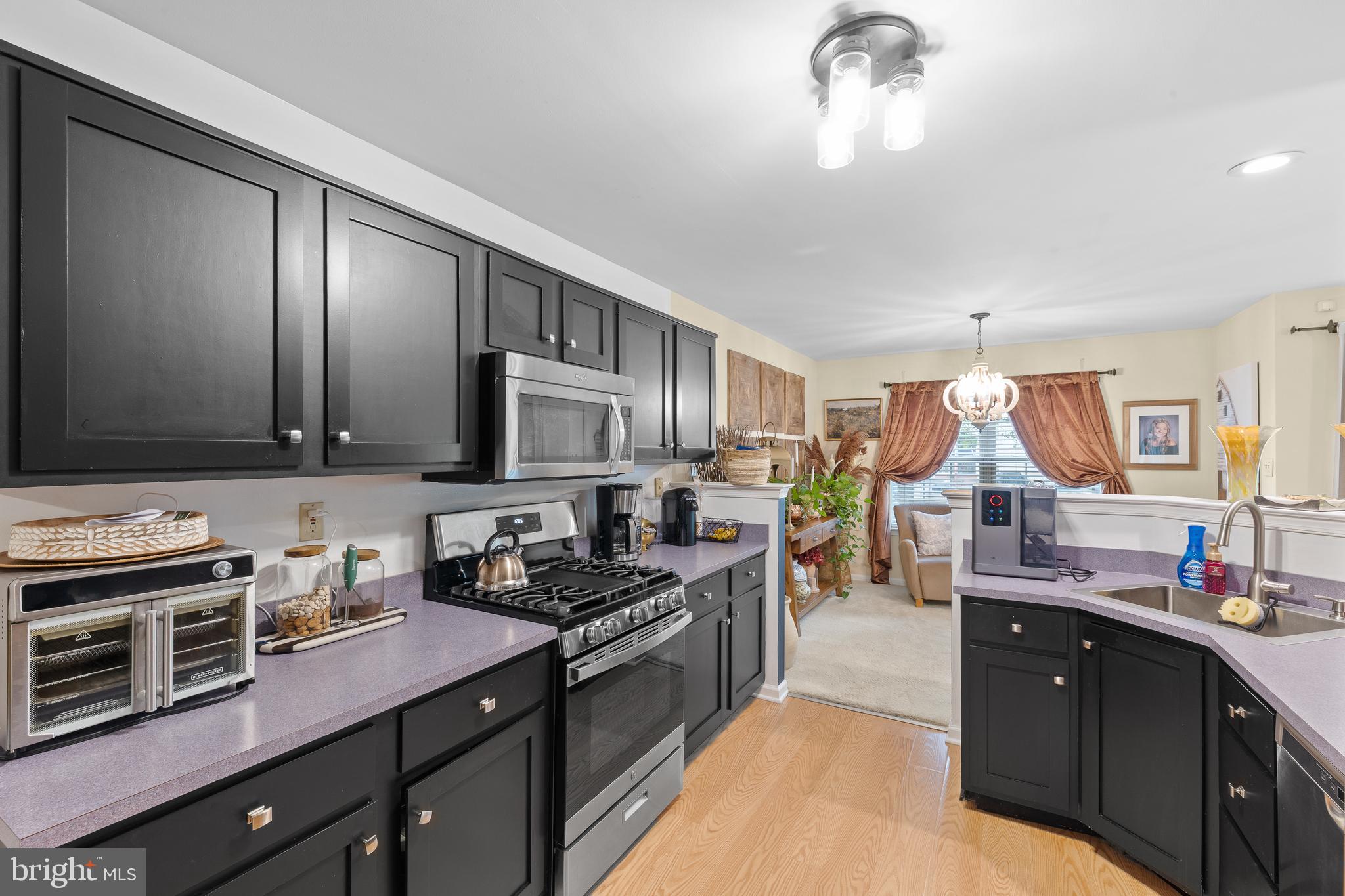 ROSECLIFF MANOR - Residential