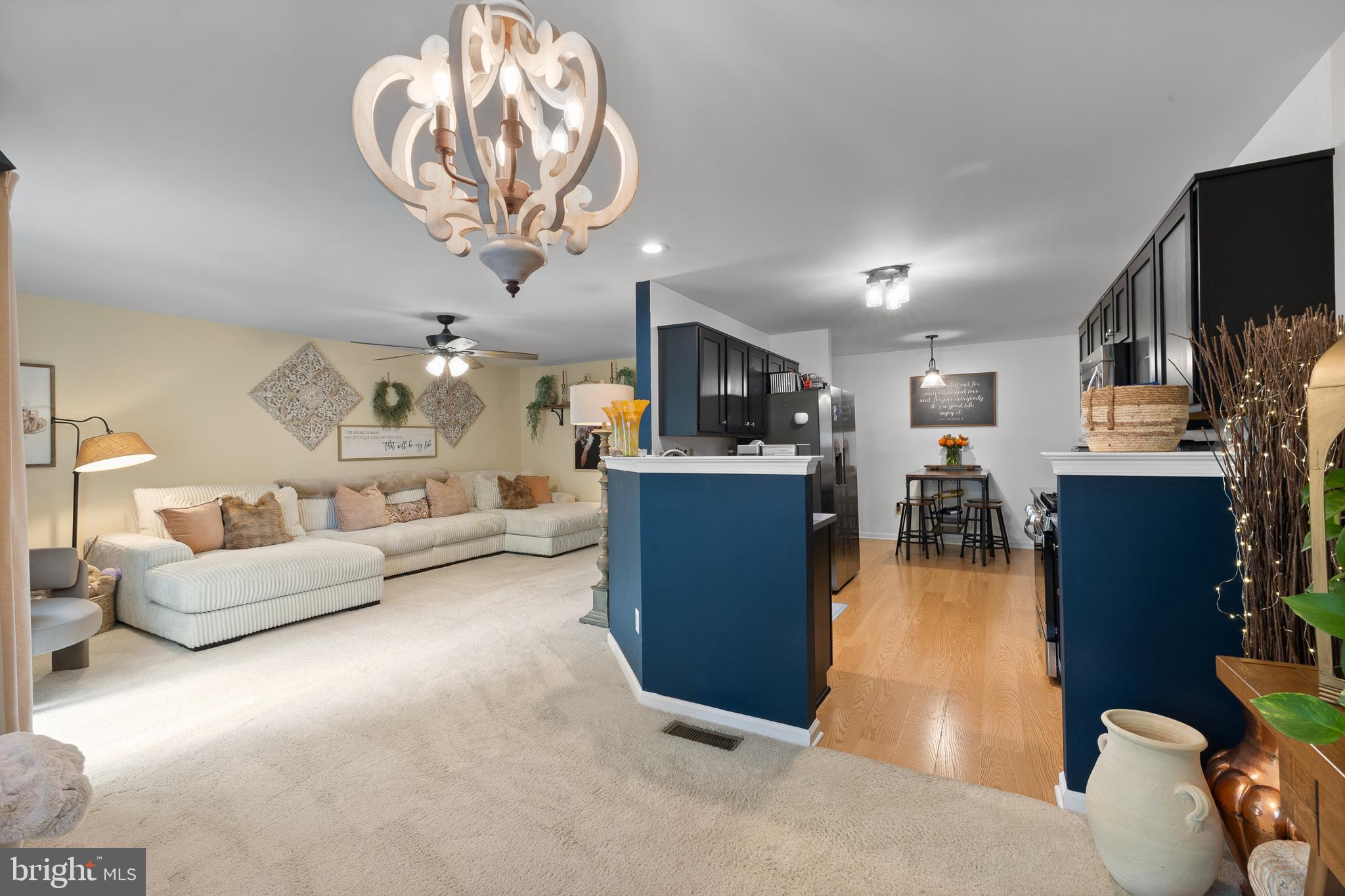 ROSECLIFF MANOR - Residential
