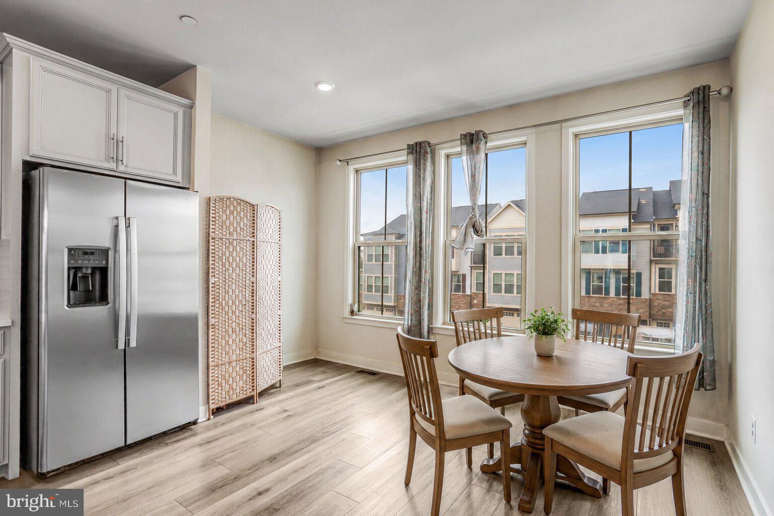 LAKE LINGANORE OAKDALE - Residential