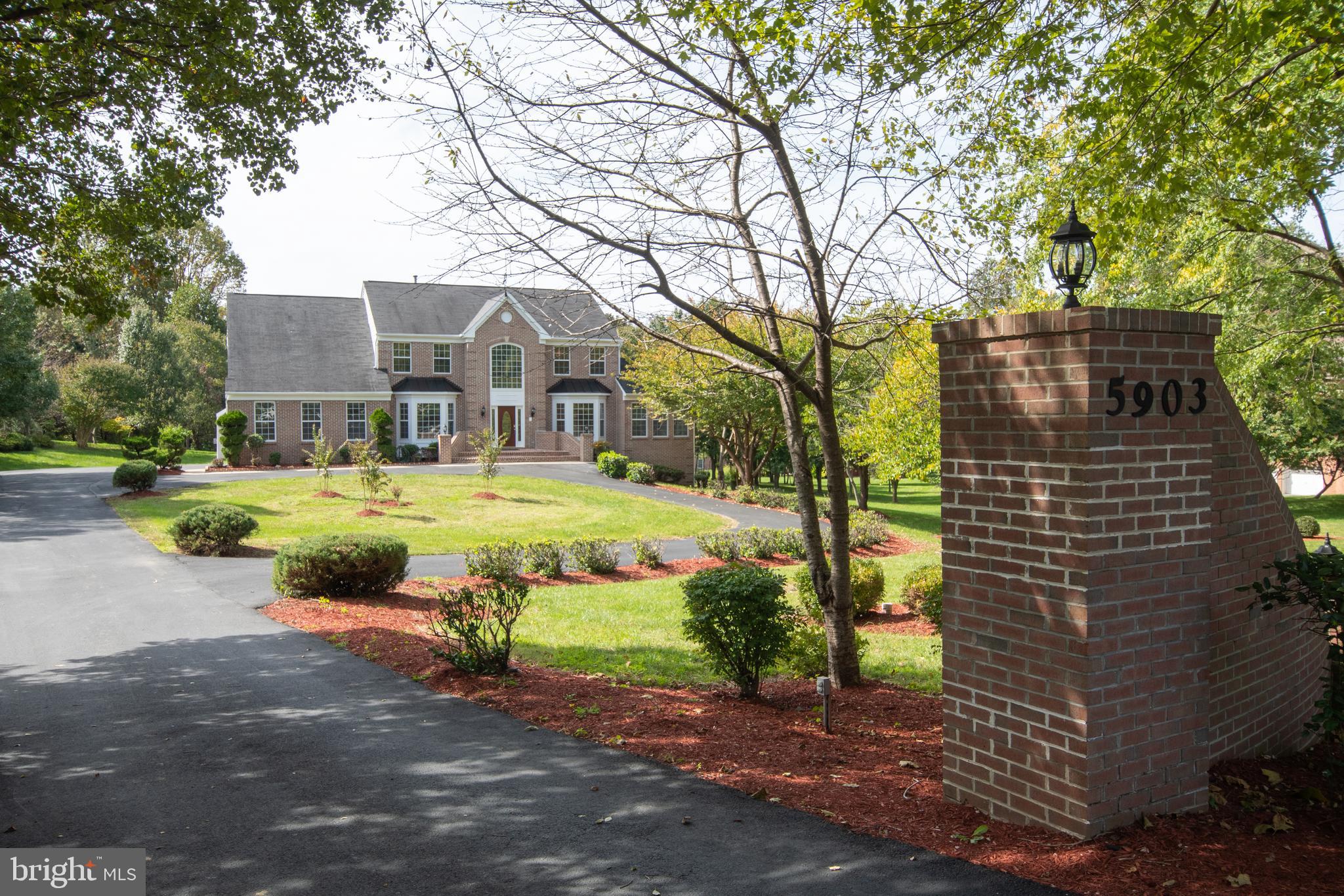 CROOM STATION - Residential
